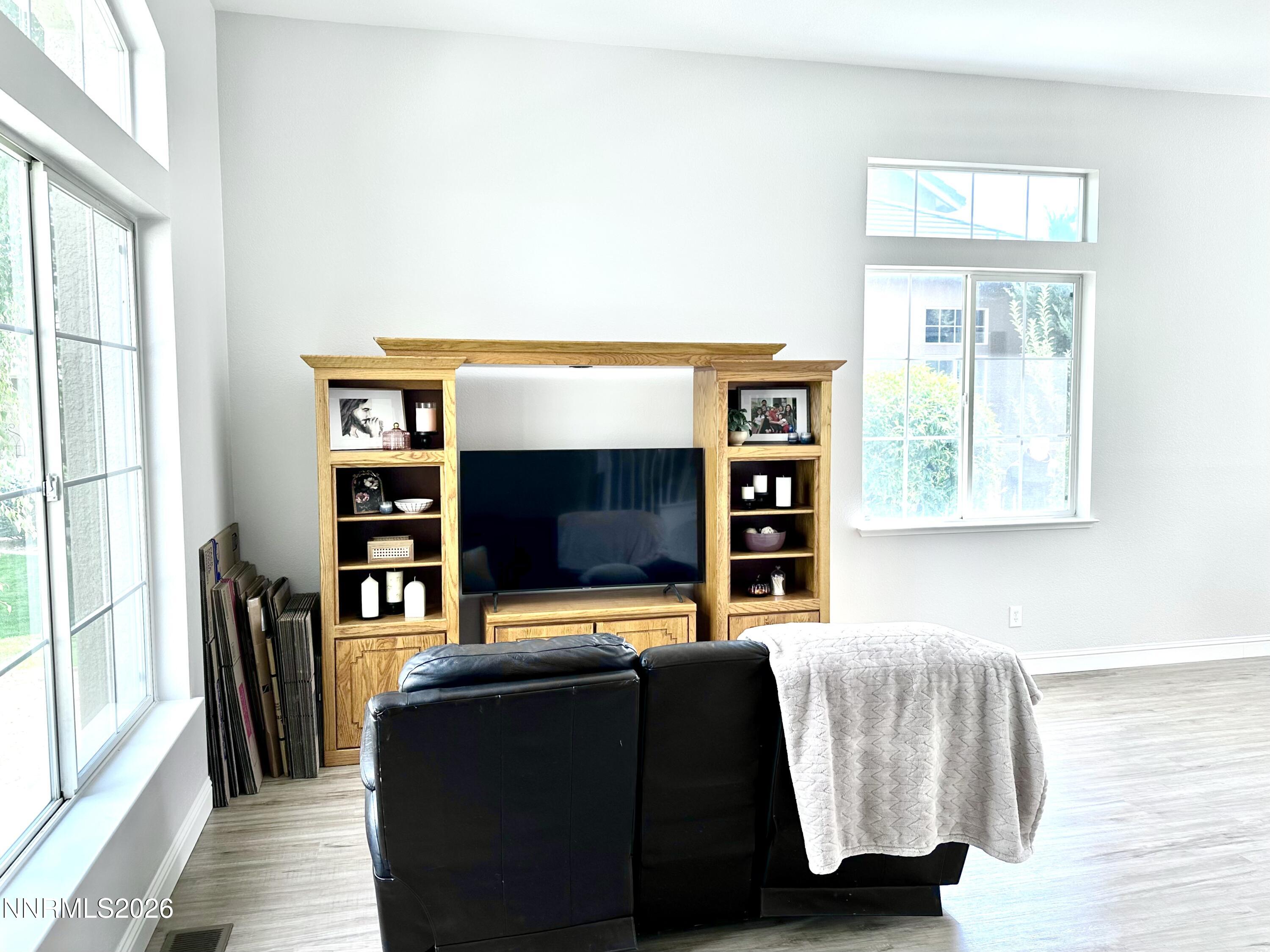 3175 Cobrita Court Property Photo 6