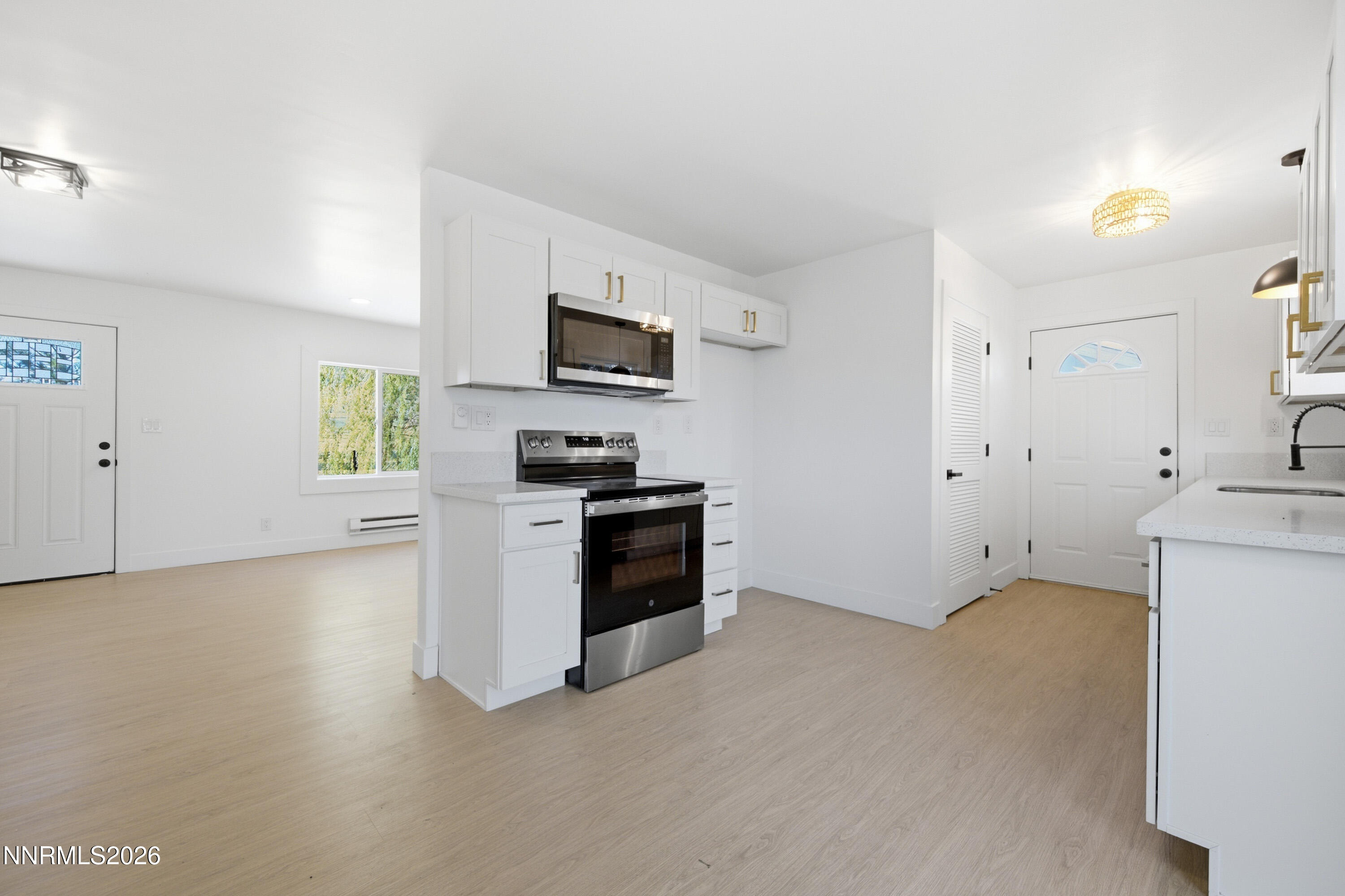 14695 Rancho Drive Property Photo 11