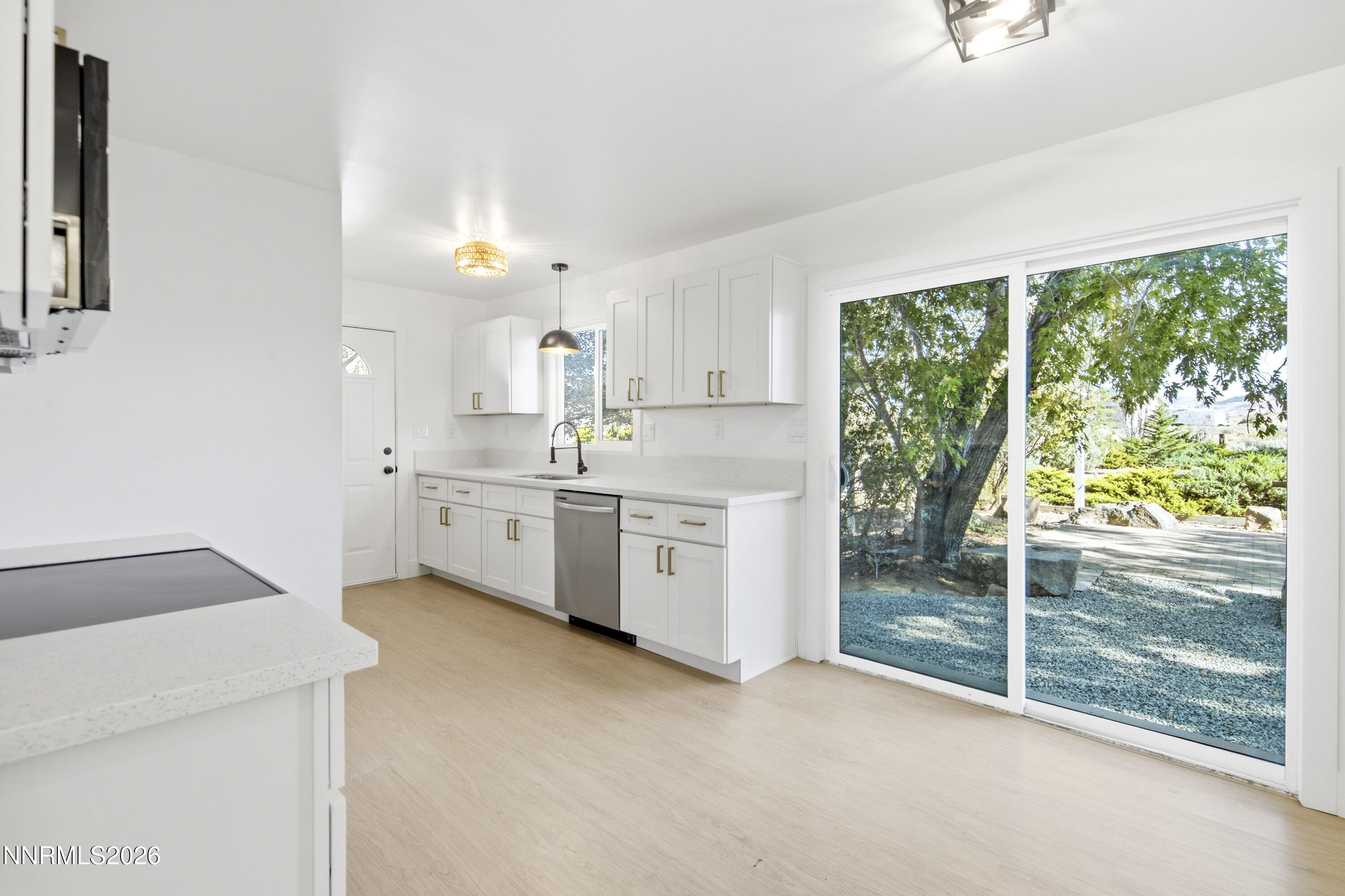14695 Rancho Drive Property Photo 14