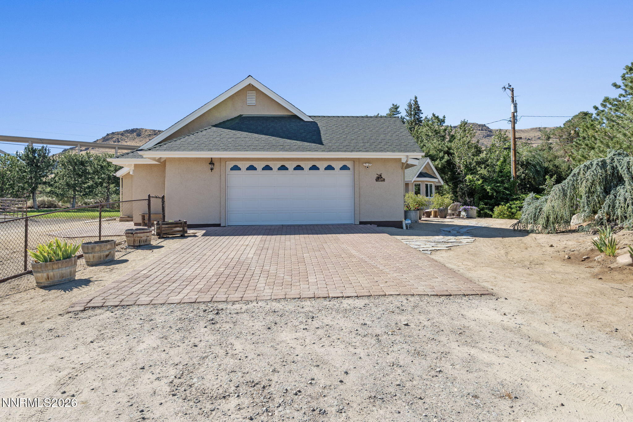 285 Kitts Way Property Photo 4