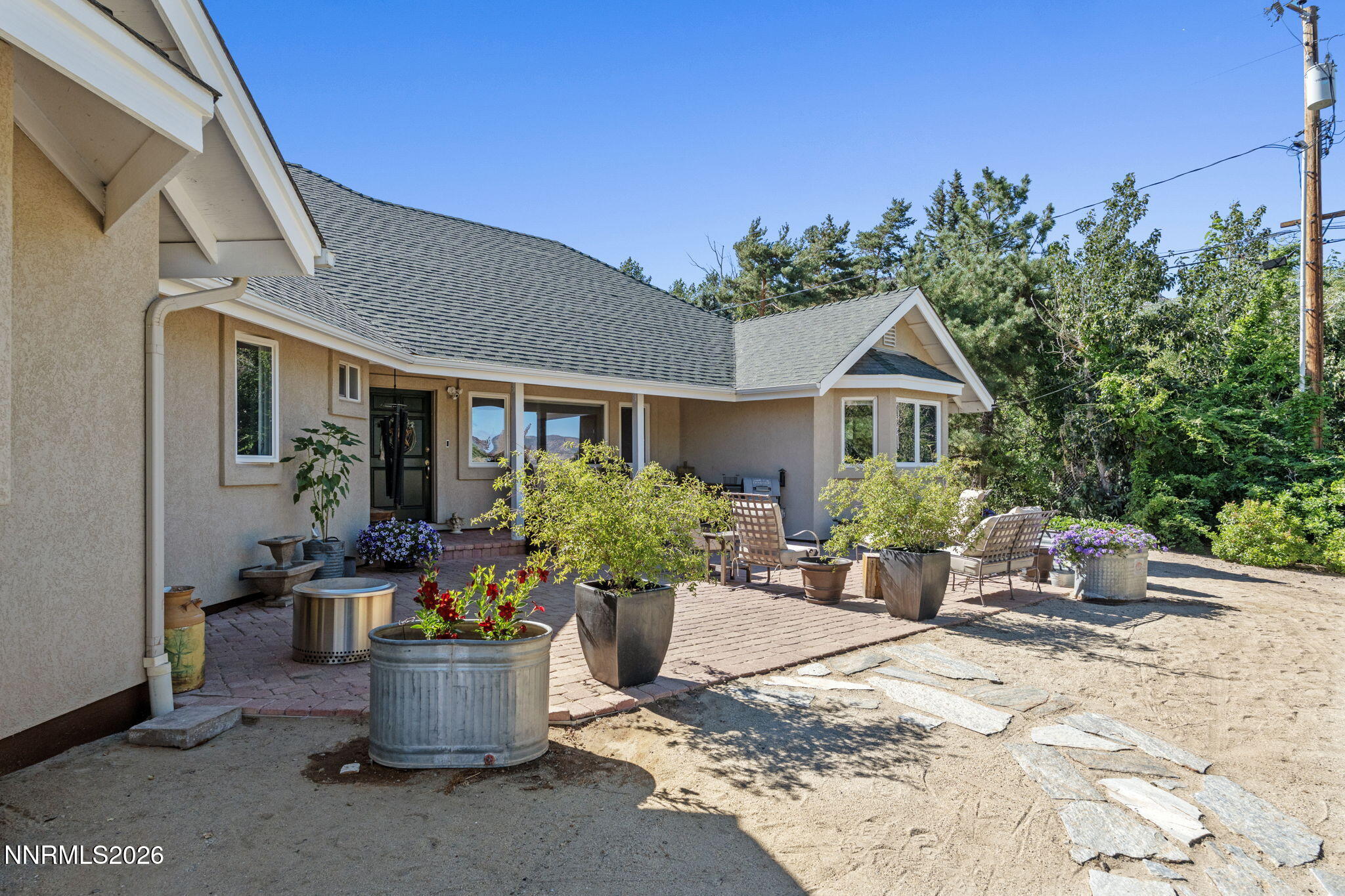 285 Kitts Way Property Photo 6