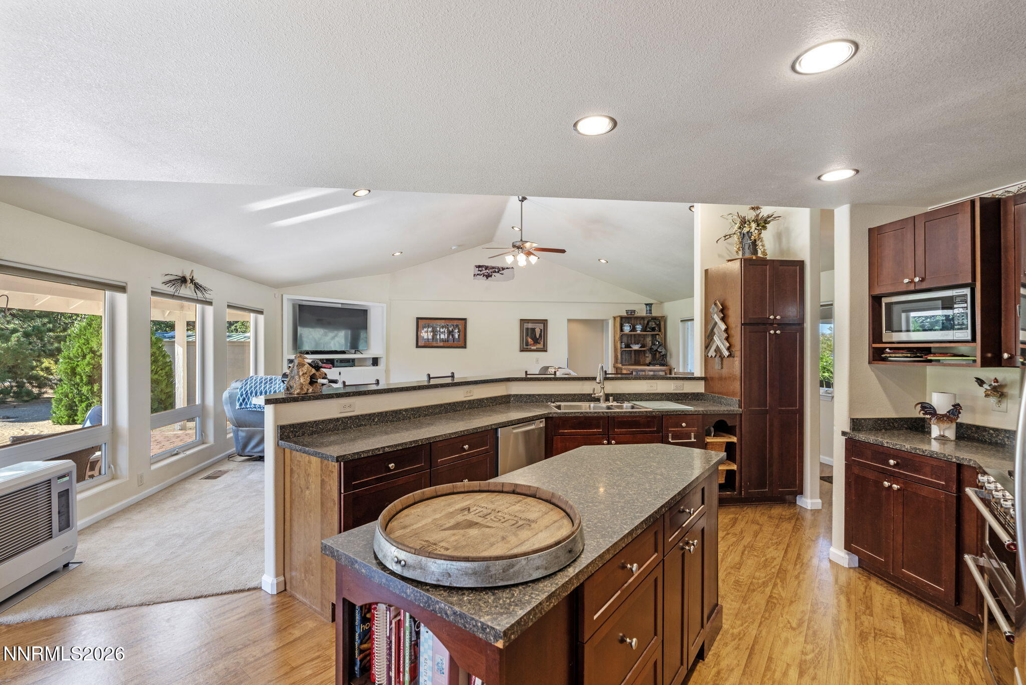 285 Kitts Way Property Photo 19