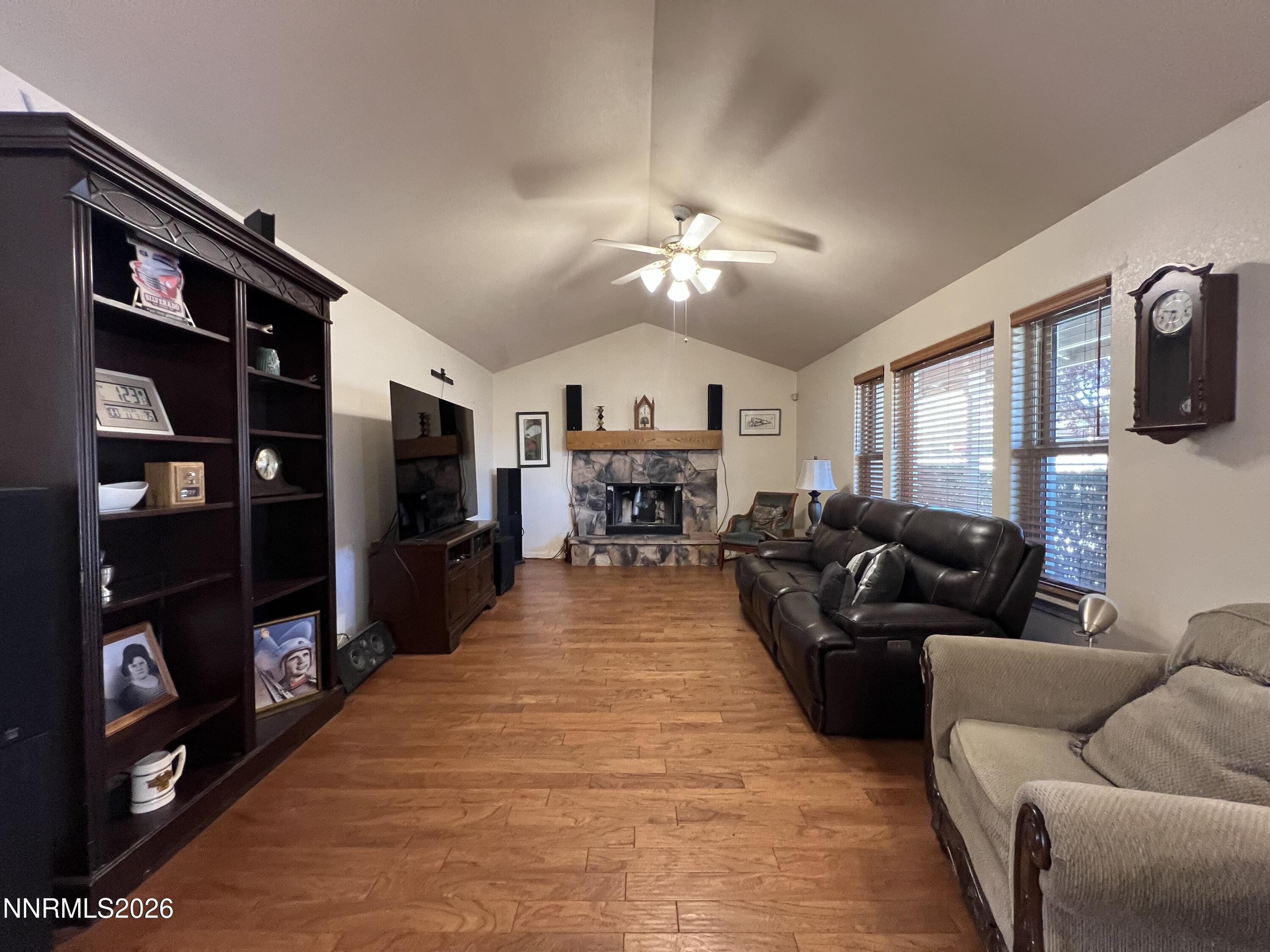1055 Shadow Lane Property Photo 3