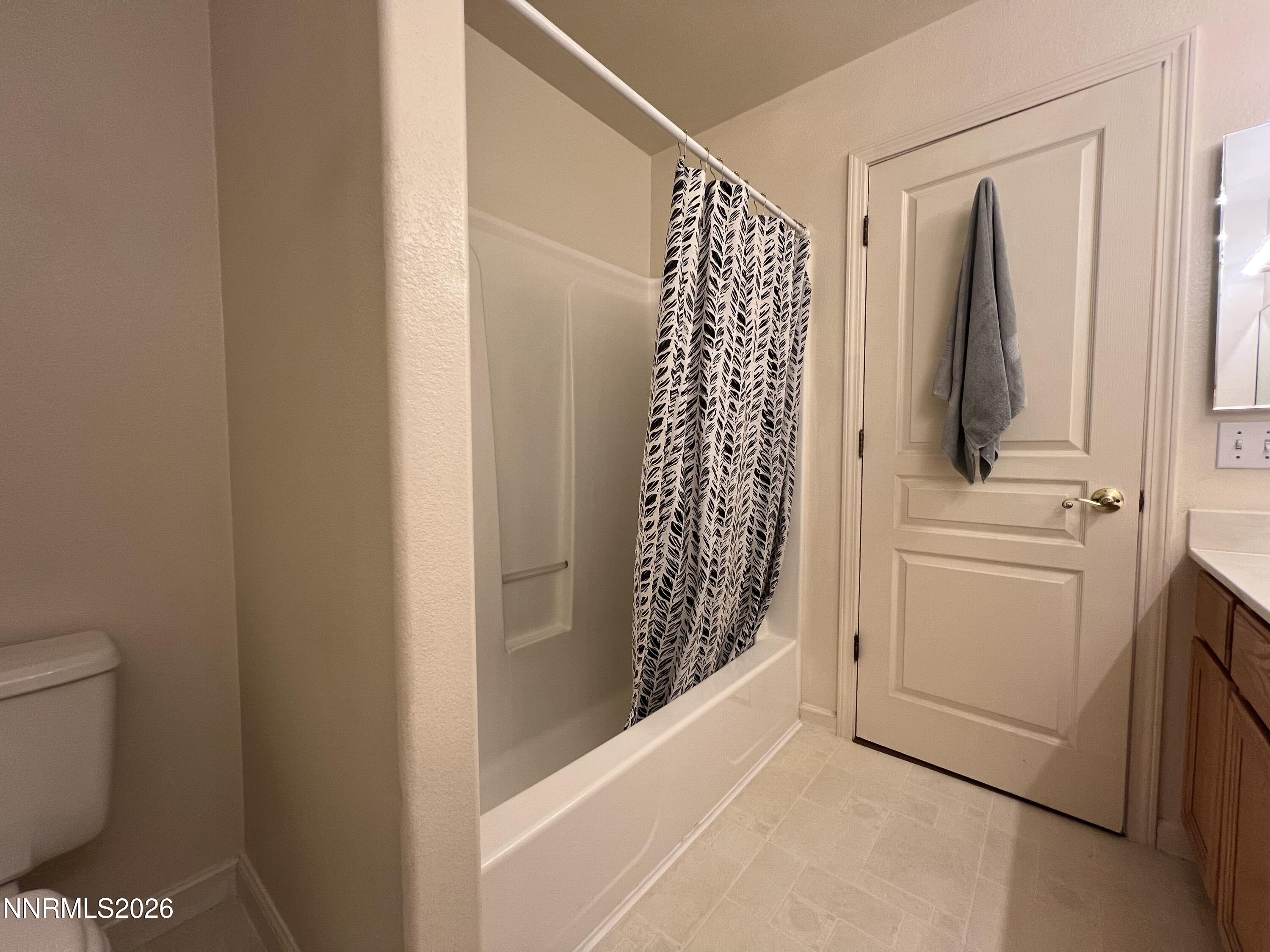 1055 Shadow Lane Property Photo 18