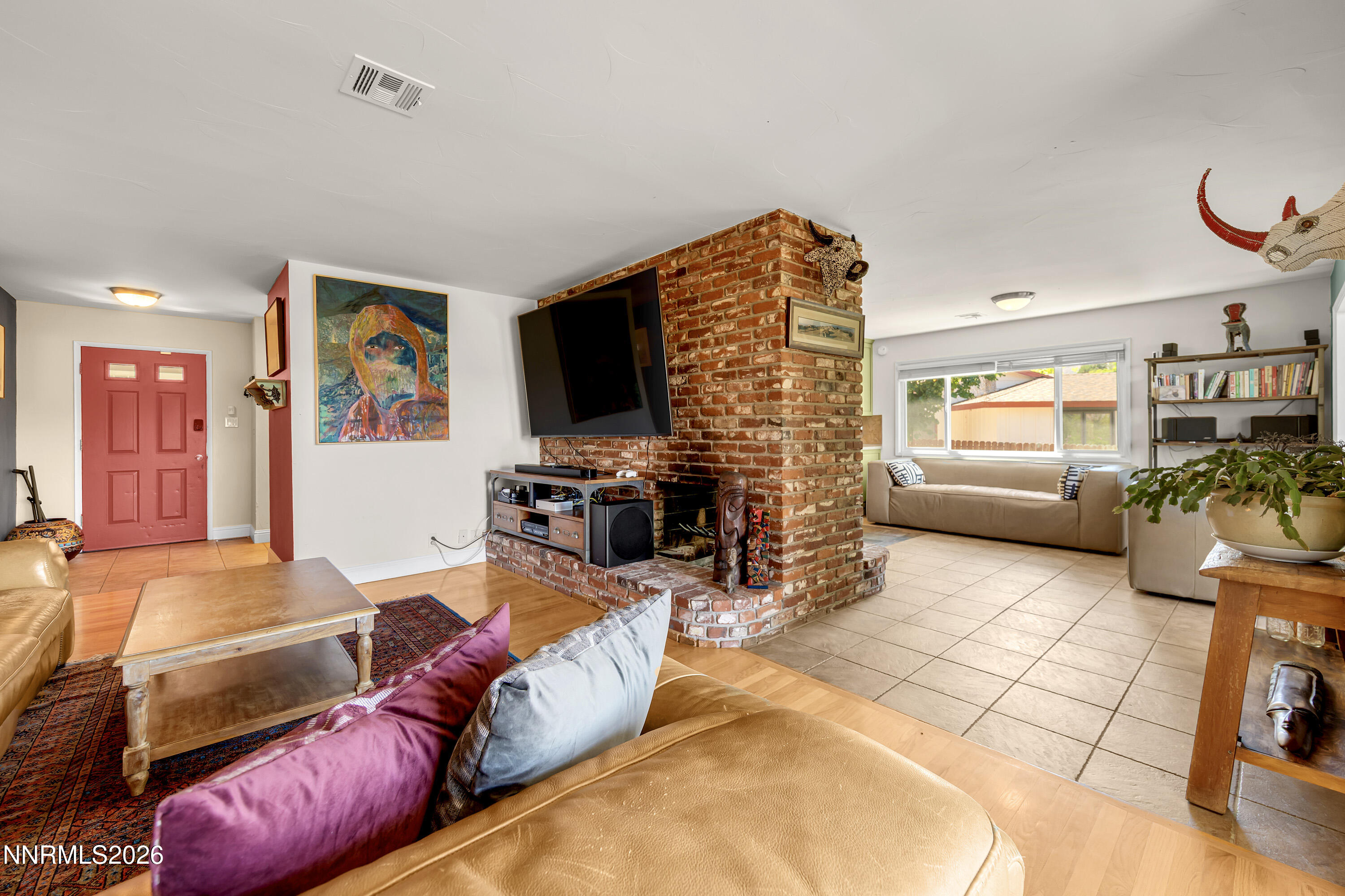 2035 Regent Street Property Photo 6