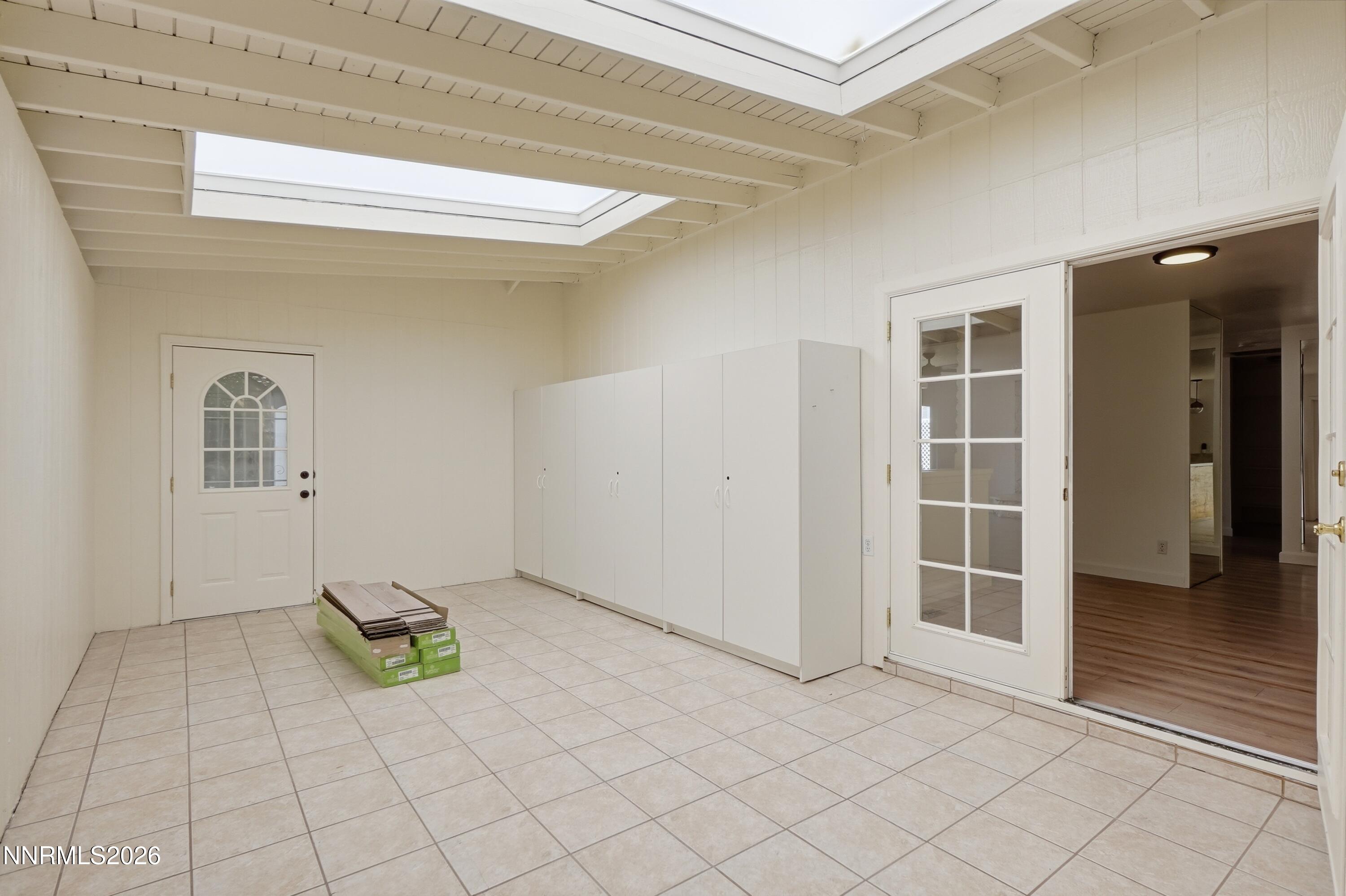 3365 Bowie Road Property Photo 23
