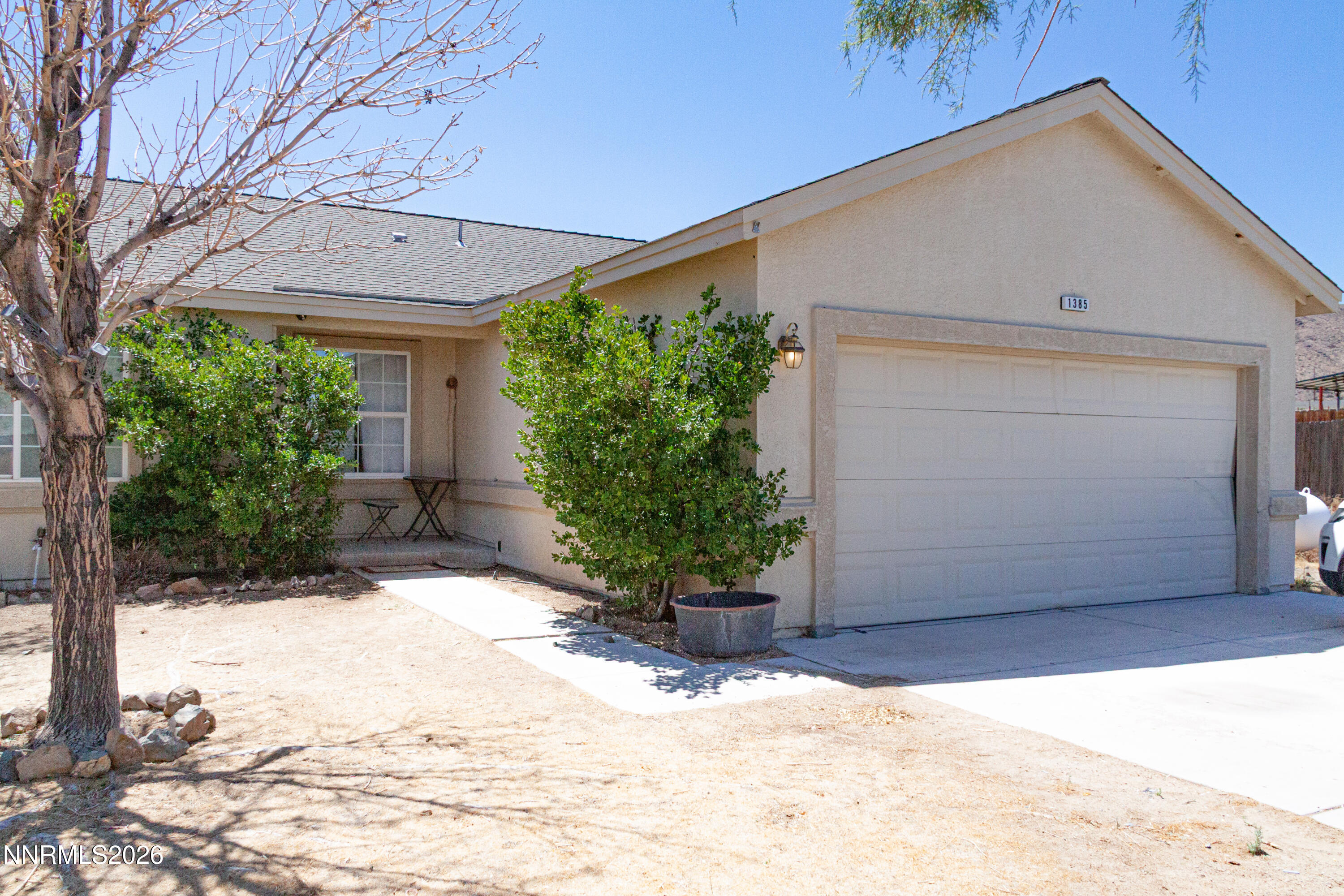 1385 Cooney Drive Property Photo 1