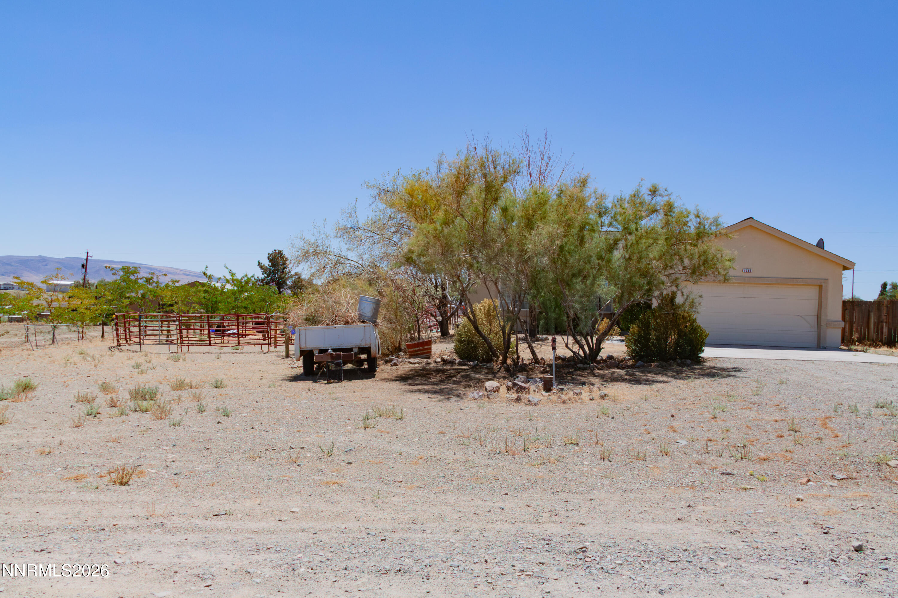 1385 Cooney Drive Property Photo 3