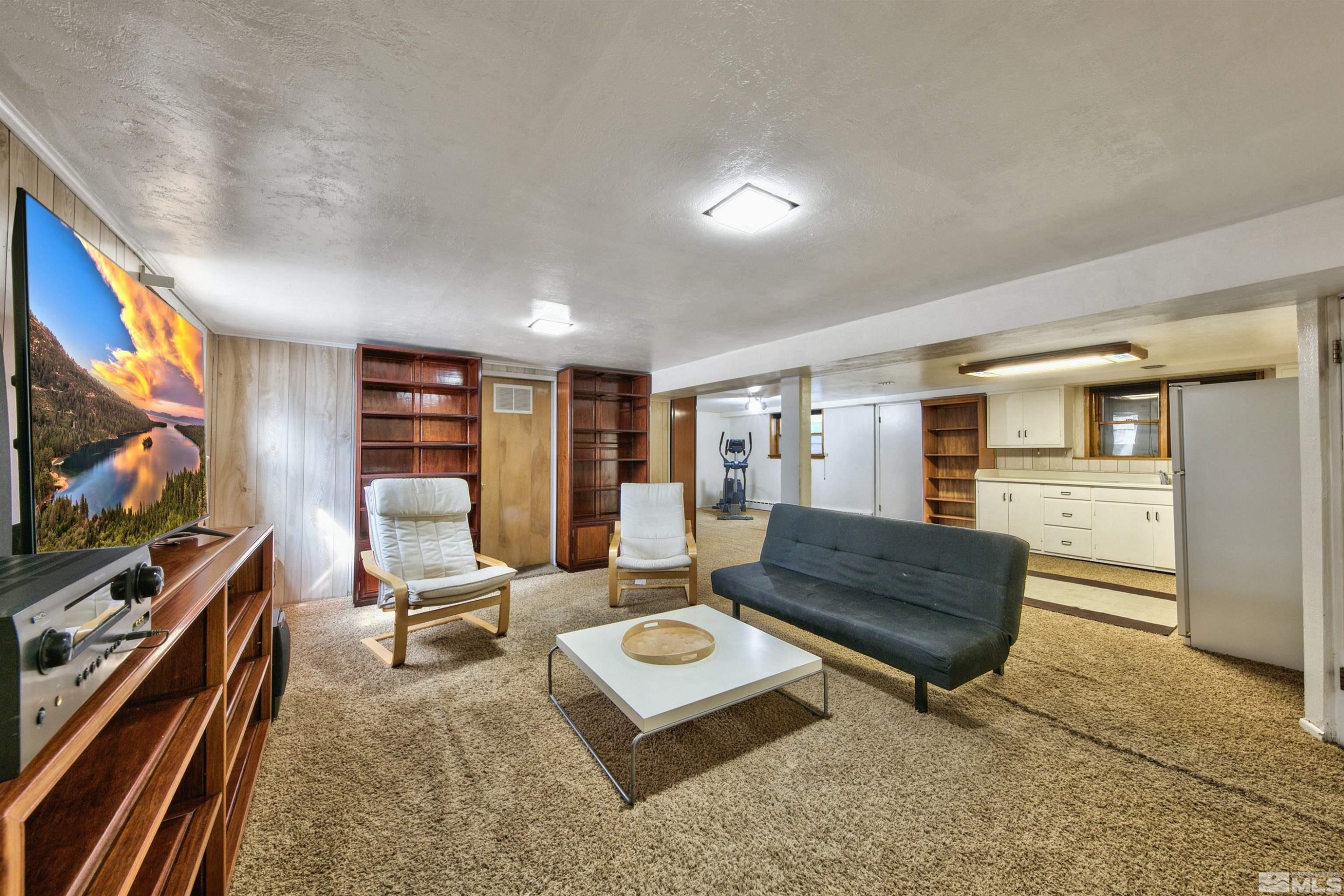 1800 Benjamin Franklin Drive Property Photo 11