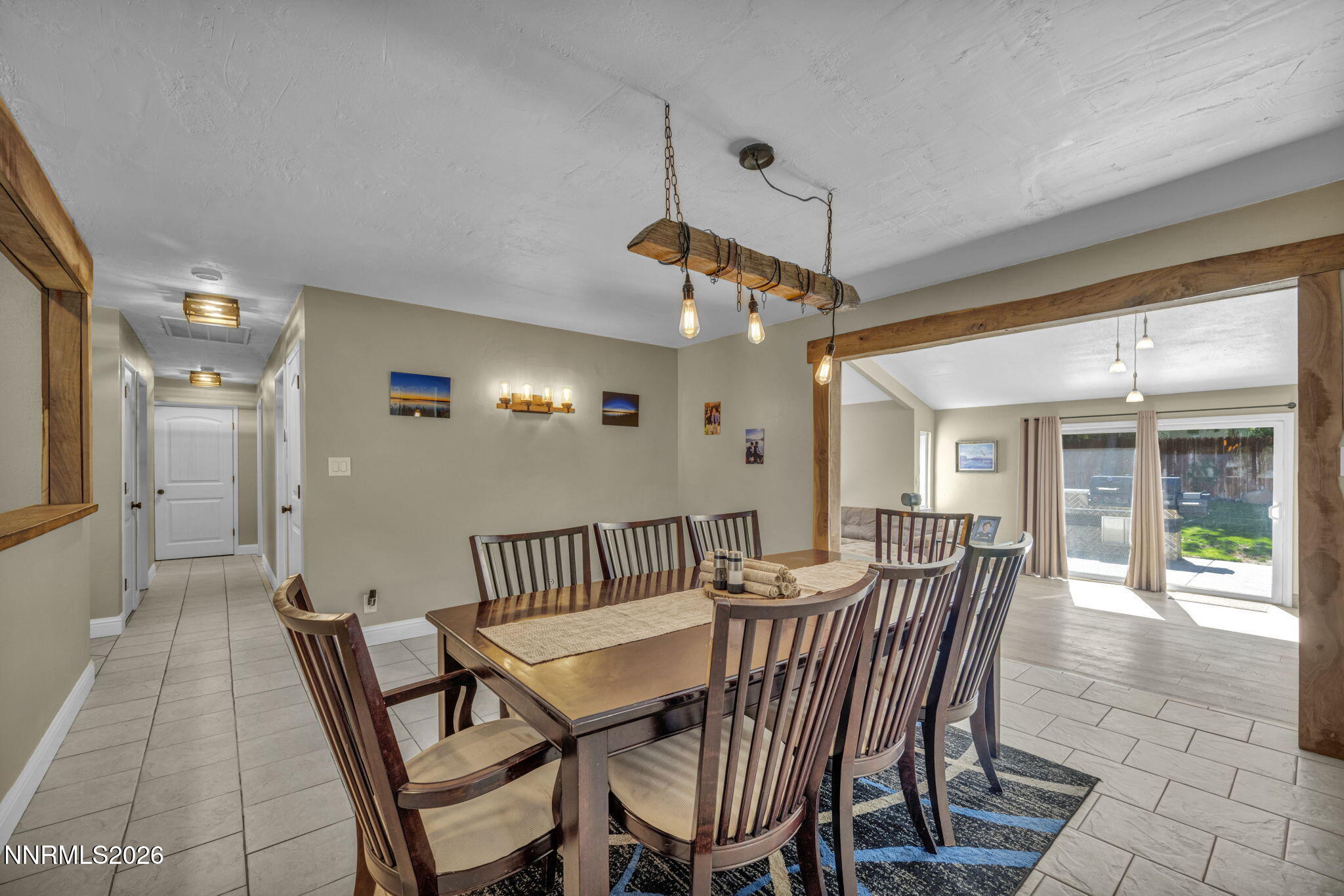 12320 S Hills Drive Property Photo 45