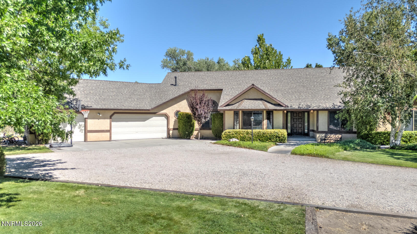 5840 Rivers Edge Drive Property Photo 1