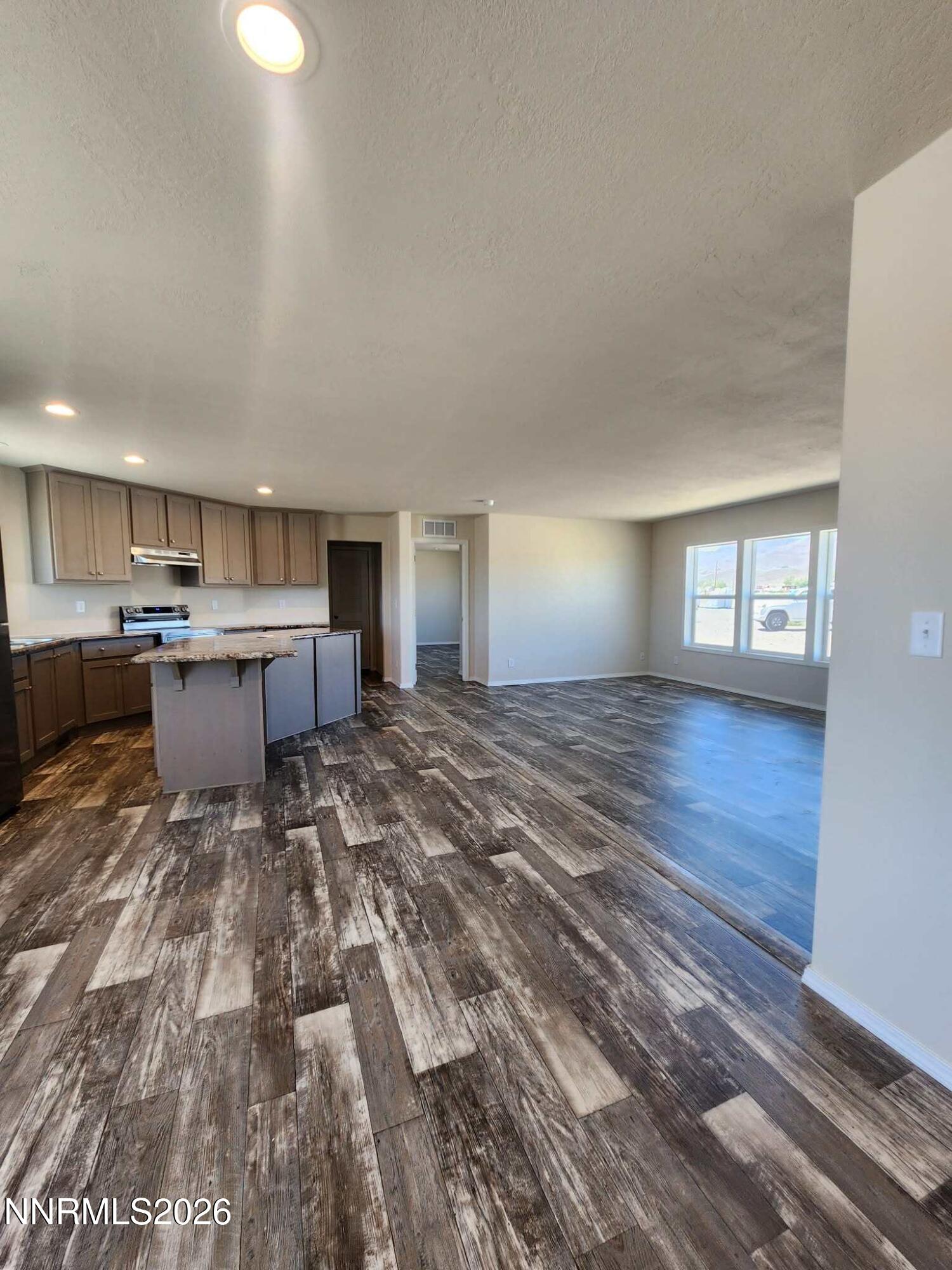 9705 Iroquois Trail Property Photo 8