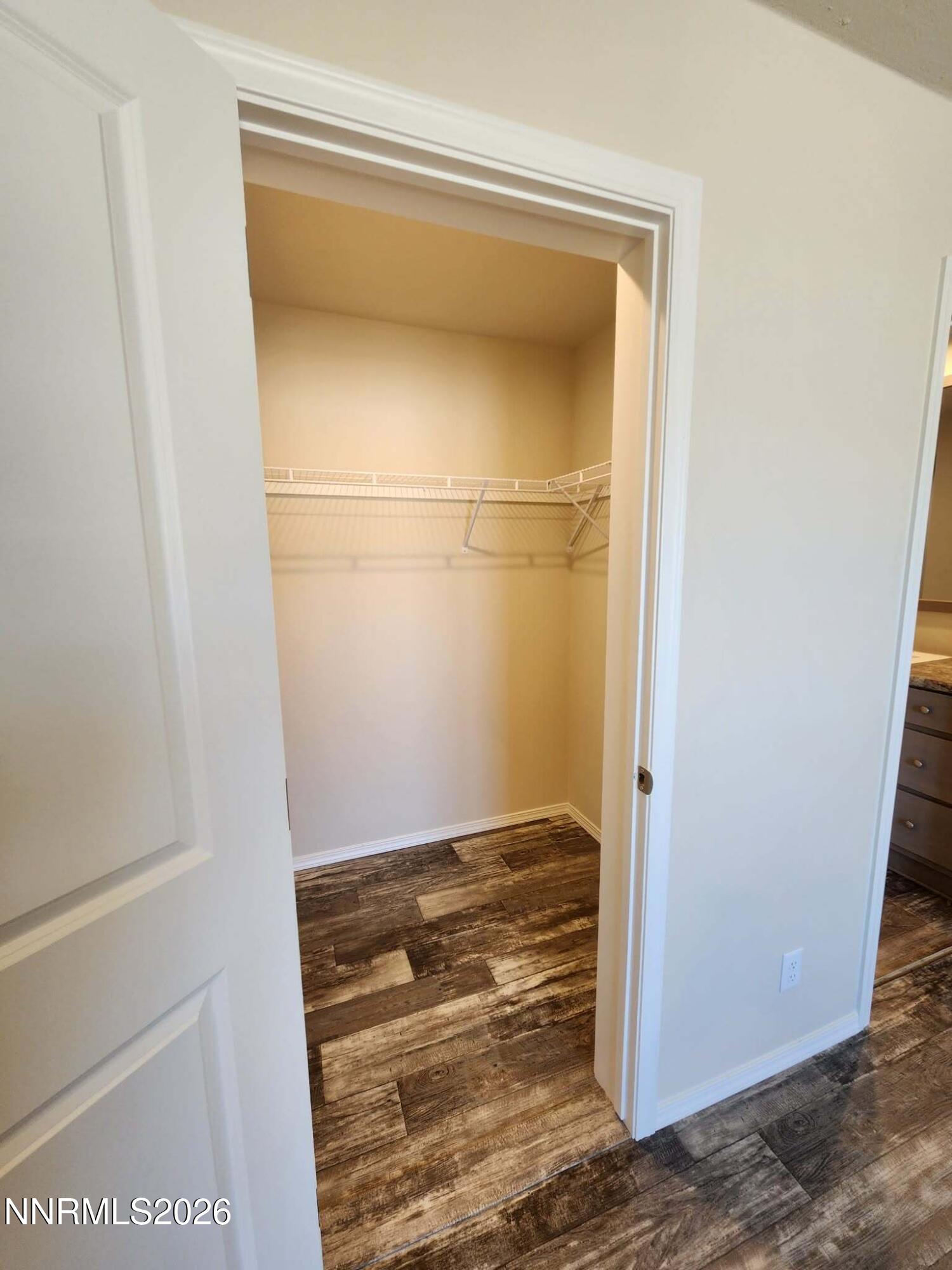 9705 Iroquois Trail Property Photo 11