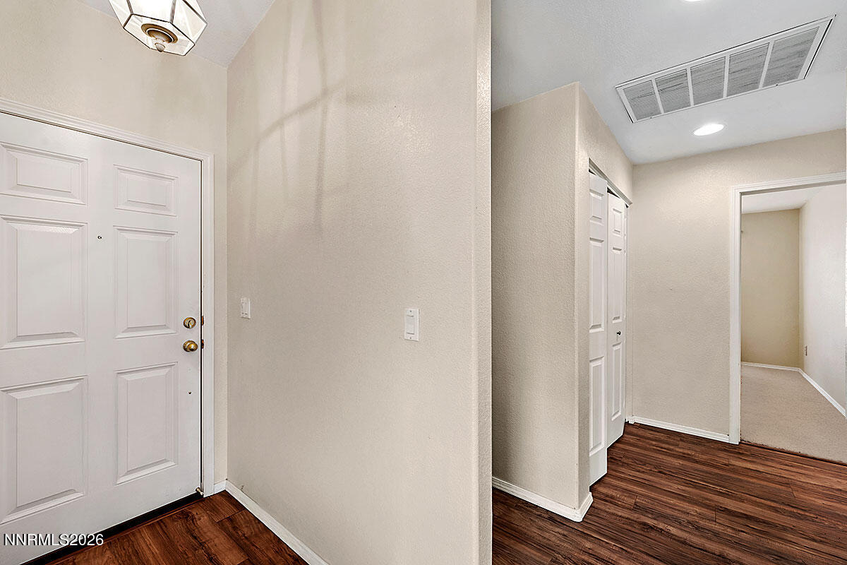 1660 Billow Drive Property Photo 4