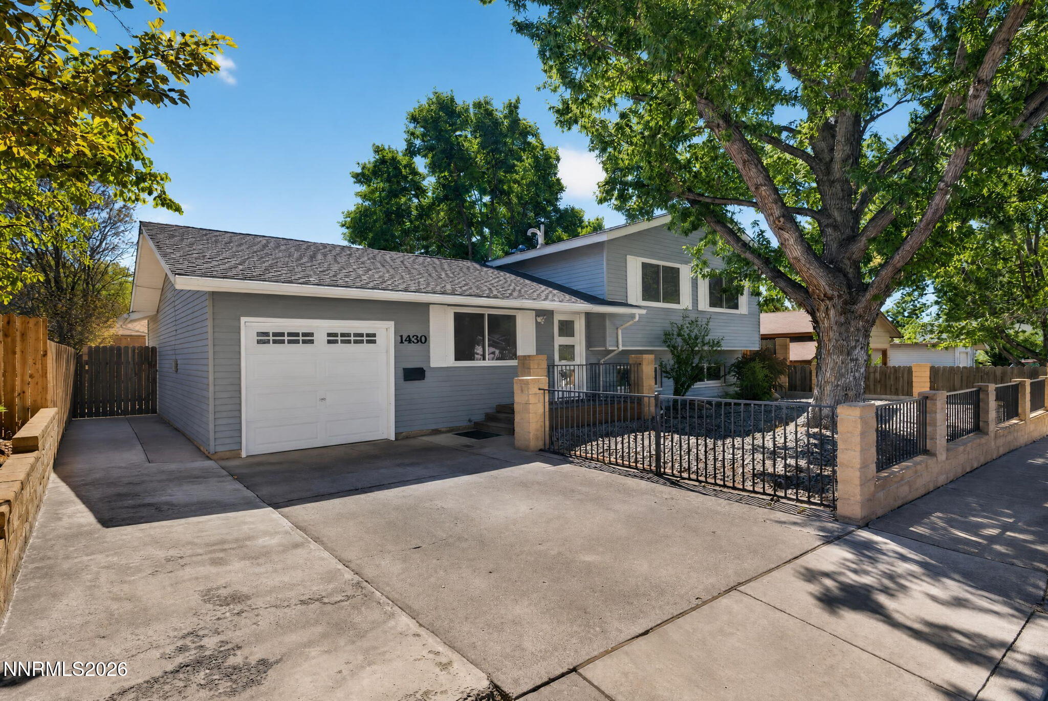 1430 Ebbetts Drive Property Photo 3