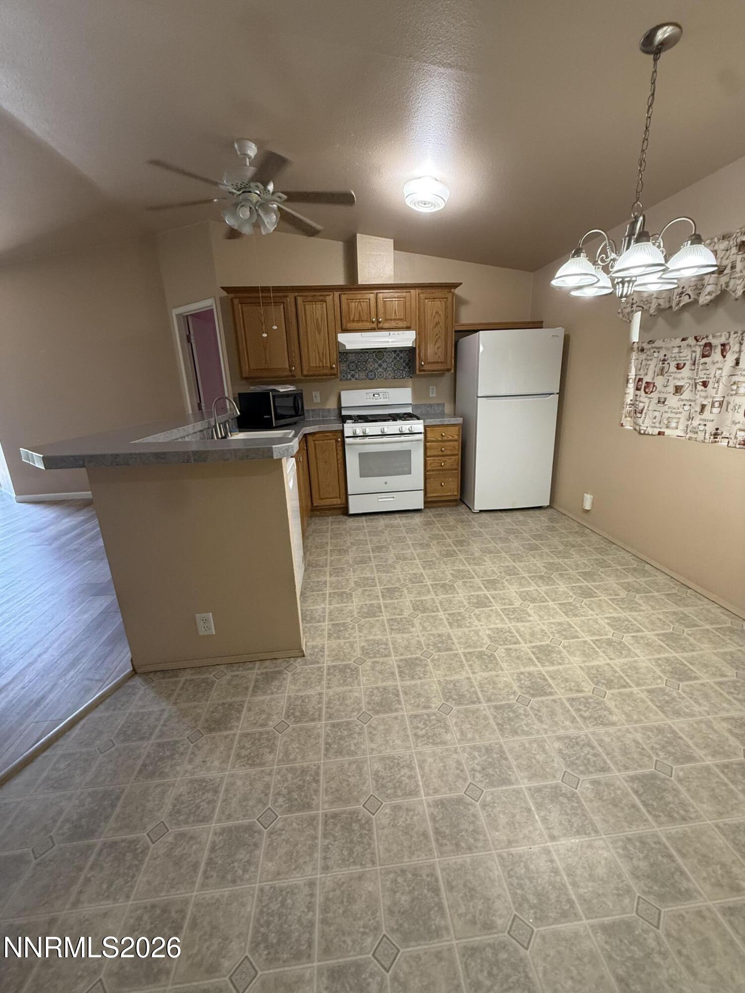 630 Cornell Avenue Property Photo 10