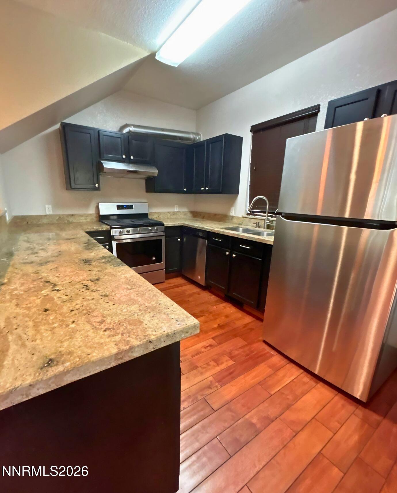 1319 Powell Lane Property Photo 5
