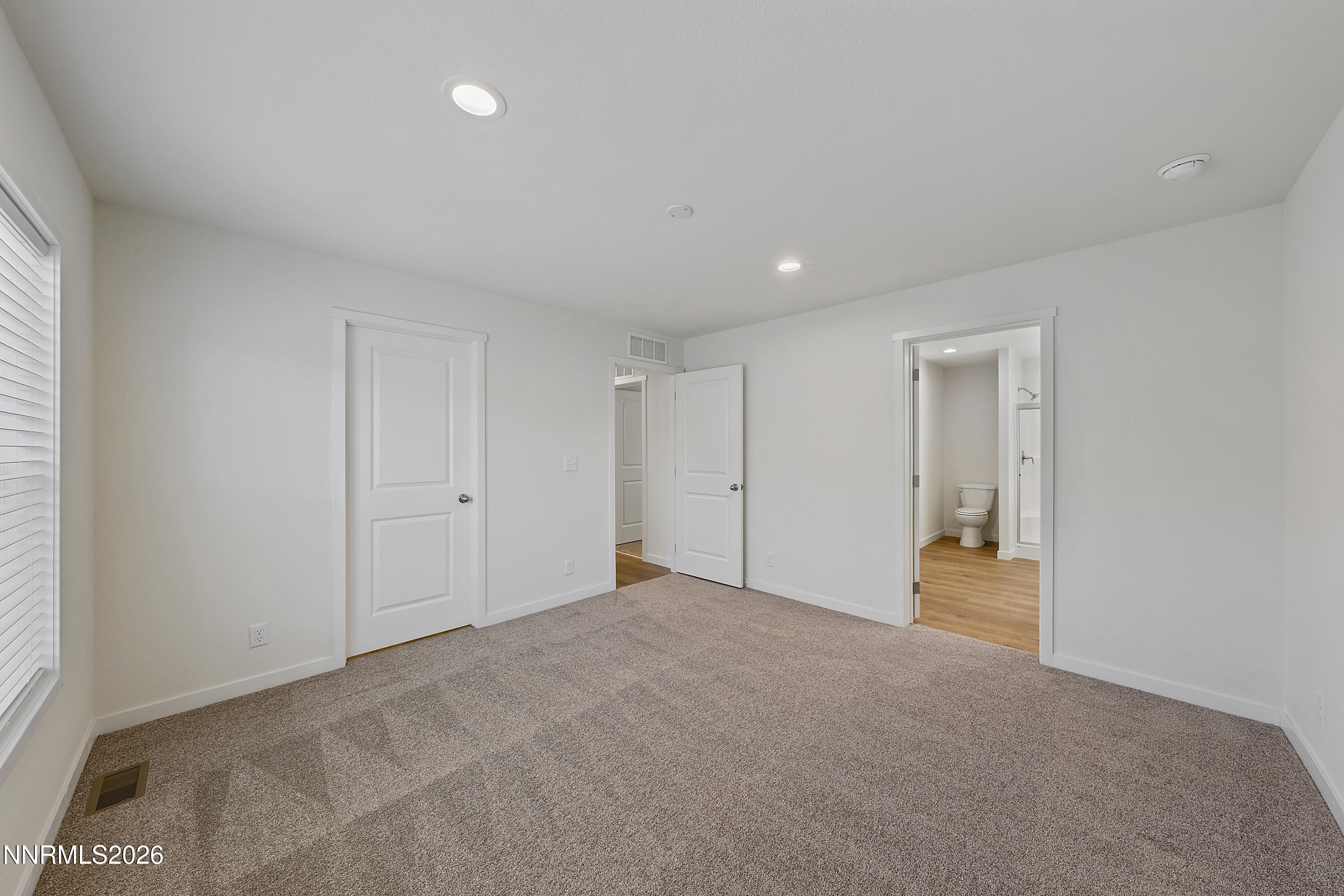 145 Fireman Row Property Photo 14