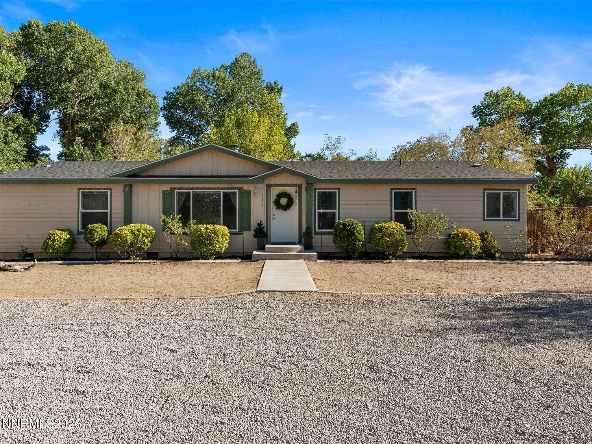 1075 Mesa Drive Property Photo 8
