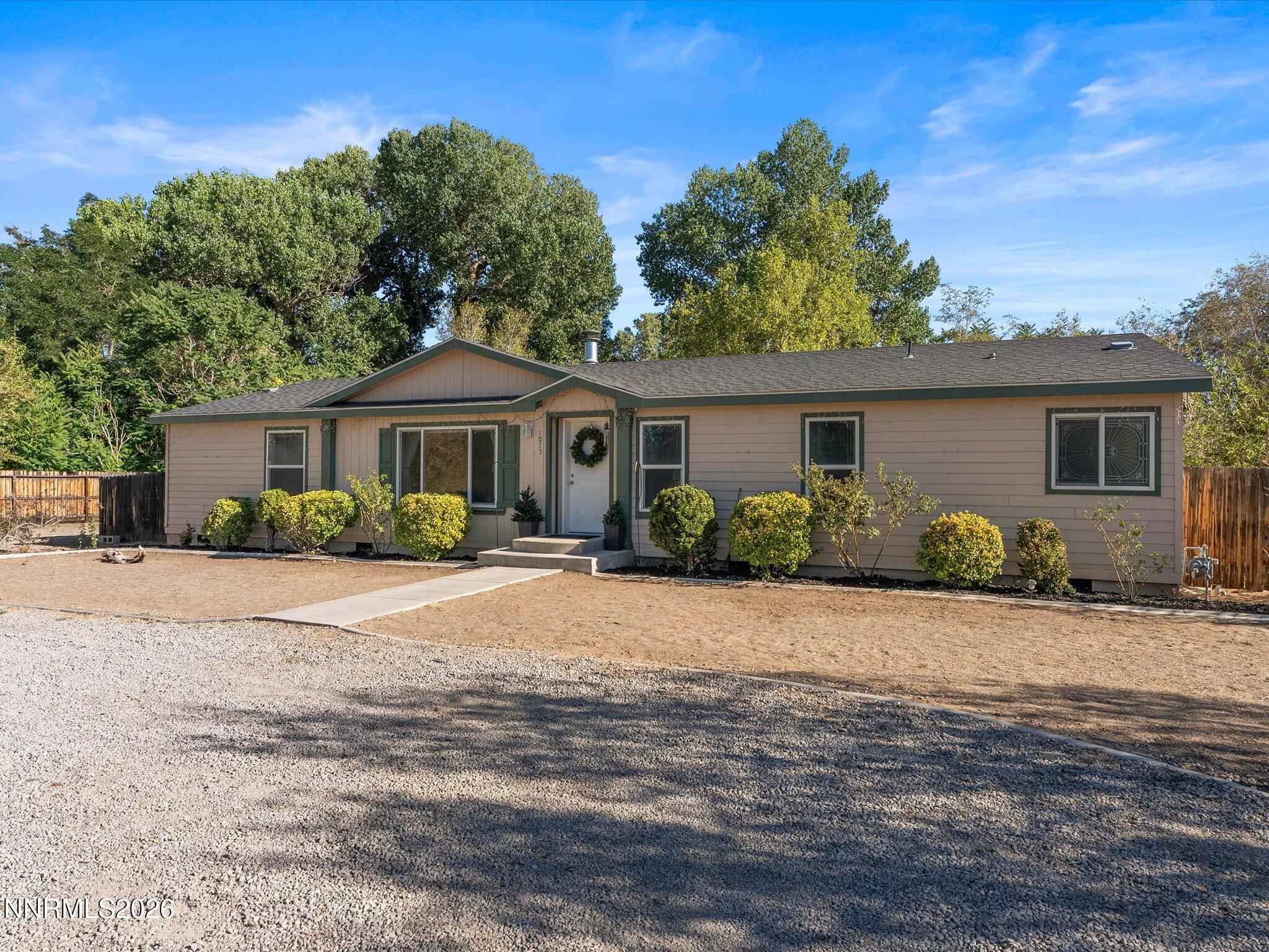 1075 Mesa Drive Property Photo 9