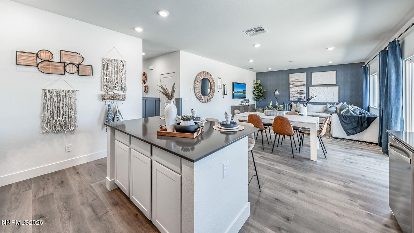 4288 Spotted Leaf Way Property Photo 8