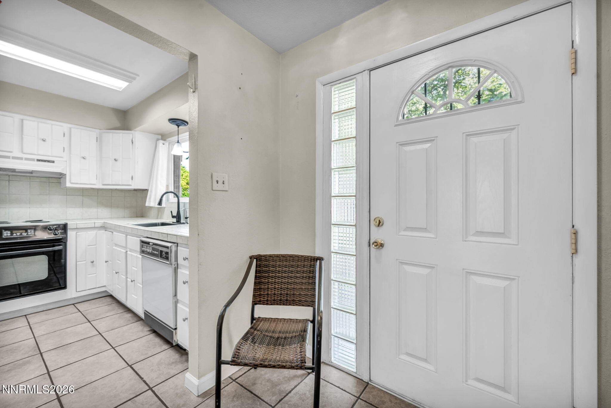 541 Smithridge Park Property Photo 3
