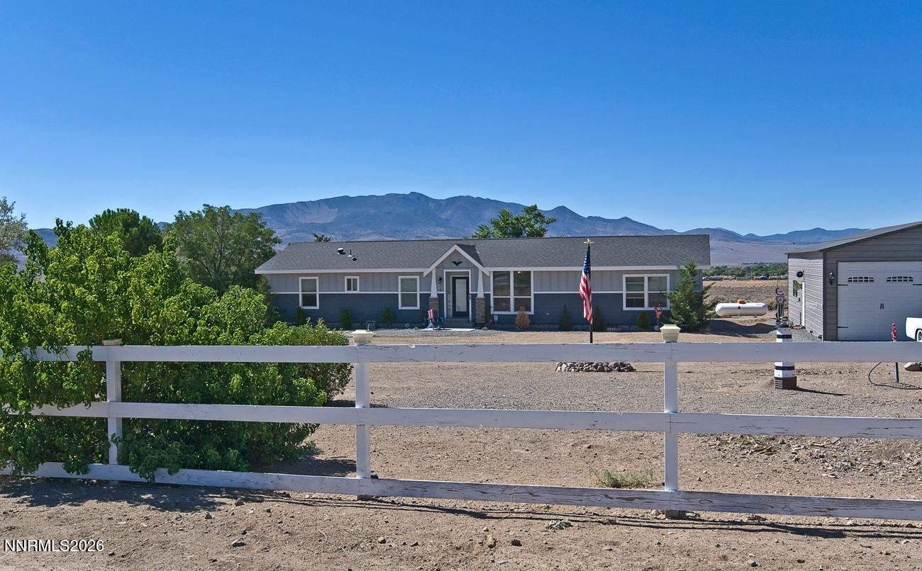 216 Wagon Wheel Way Property Photo 2