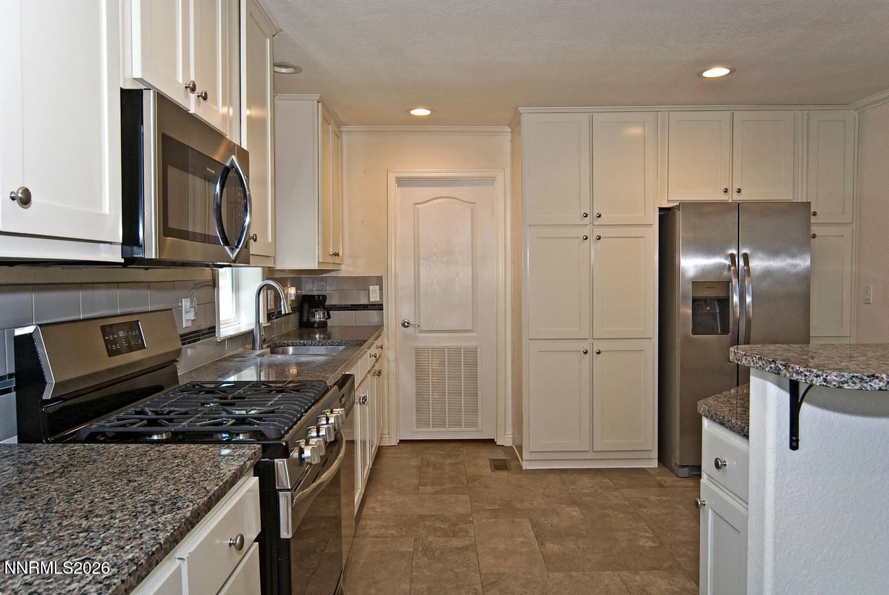 216 Wagon Wheel Way Property Photo 13