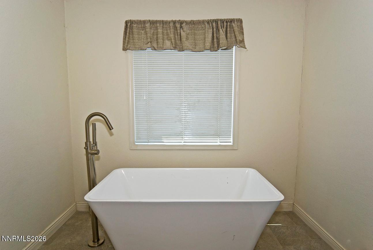 216 Wagon Wheel Way Property Photo 33