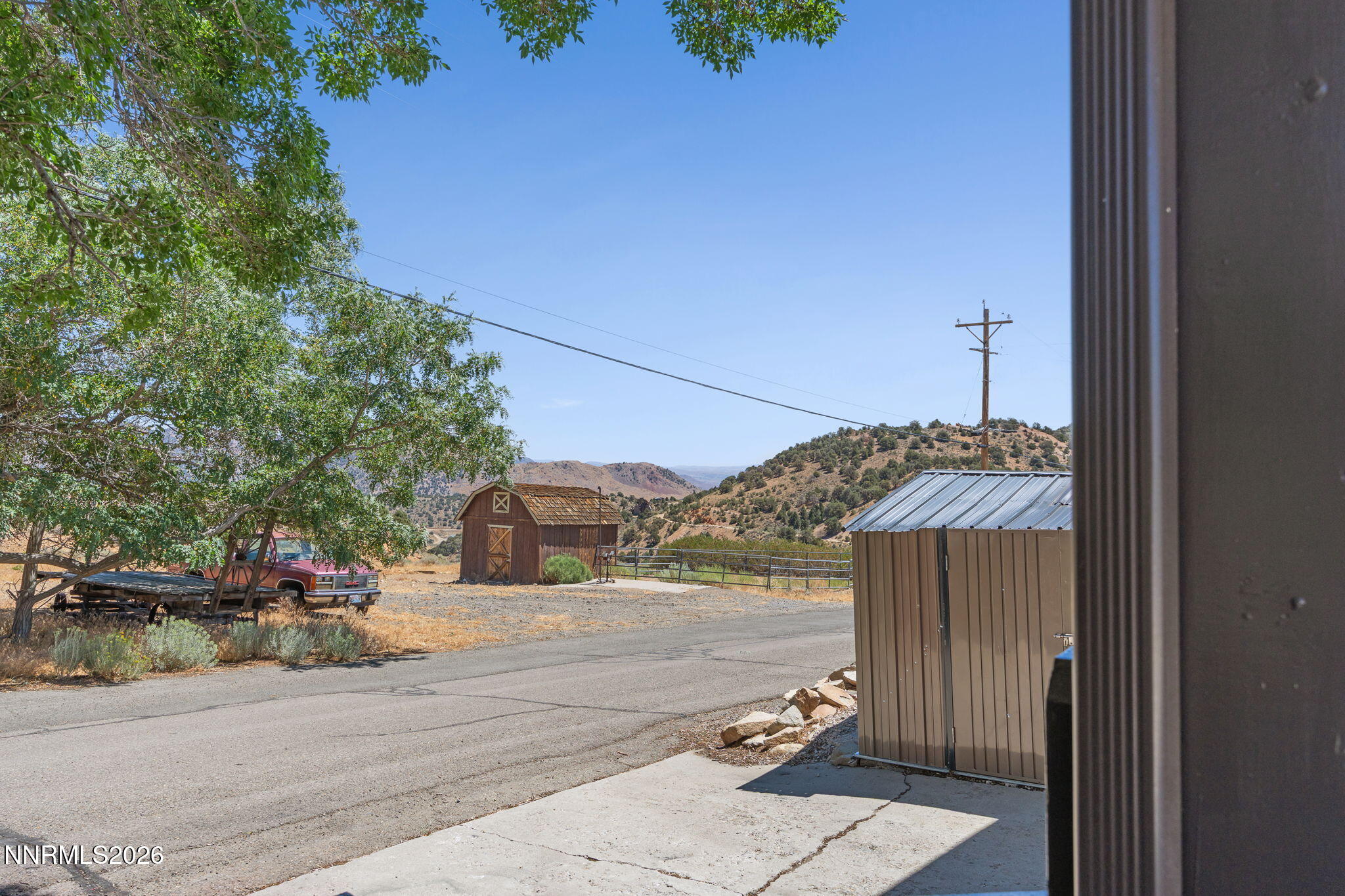 905 S E Street Property Photo 15
