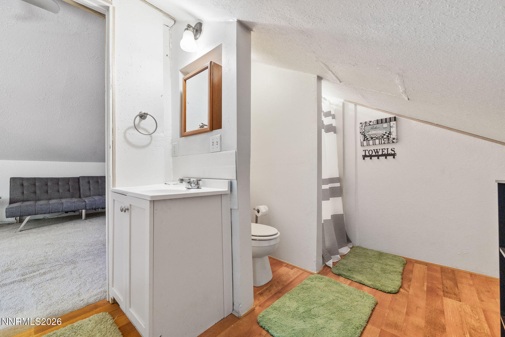 905 S E Street Property Photo 36