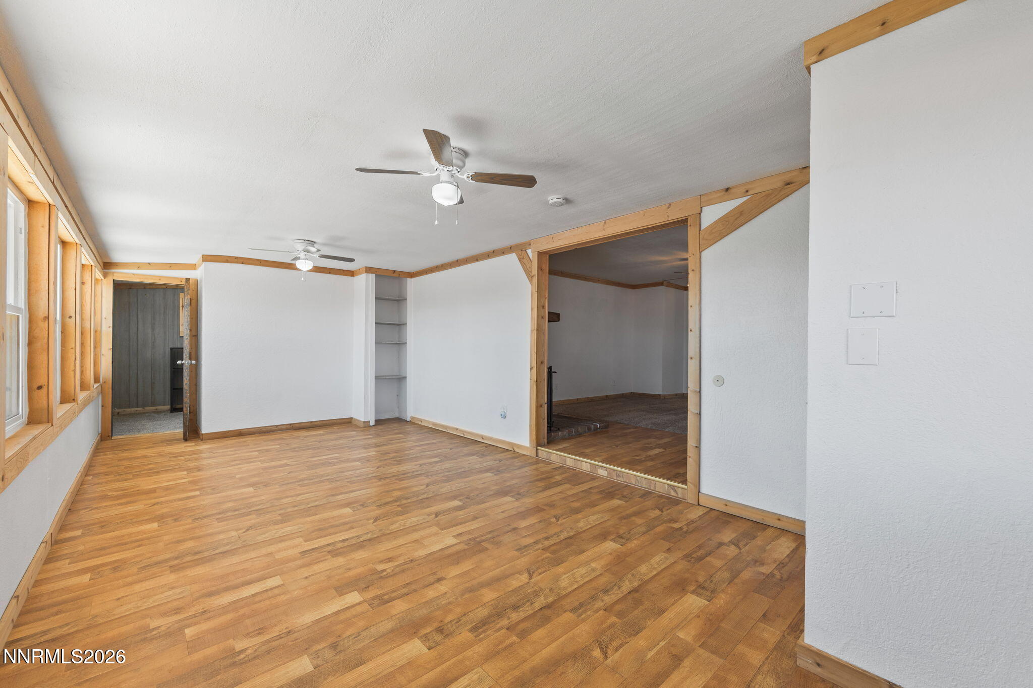 905 S E Street Property Photo 37