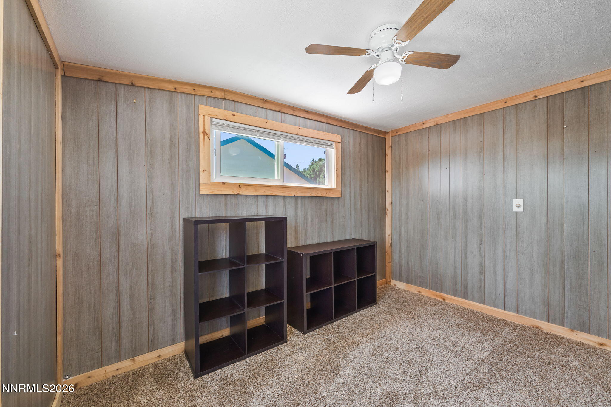 905 S E Street Property Photo 41