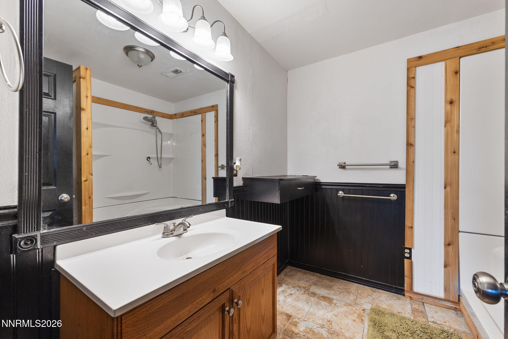 905 S E Street Property Photo 50