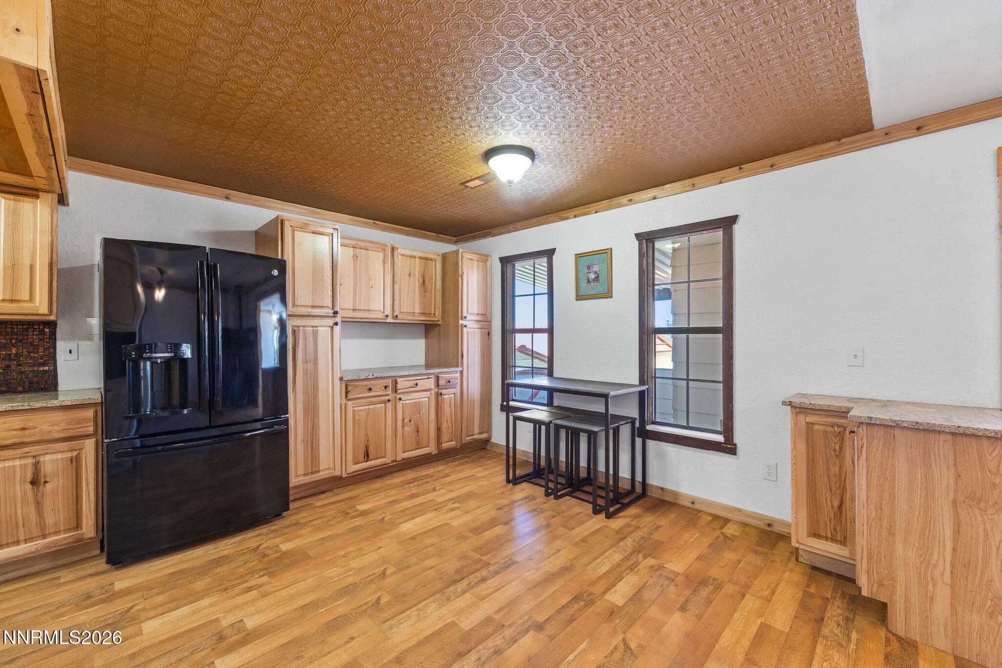 905 S E Street Property Photo 61