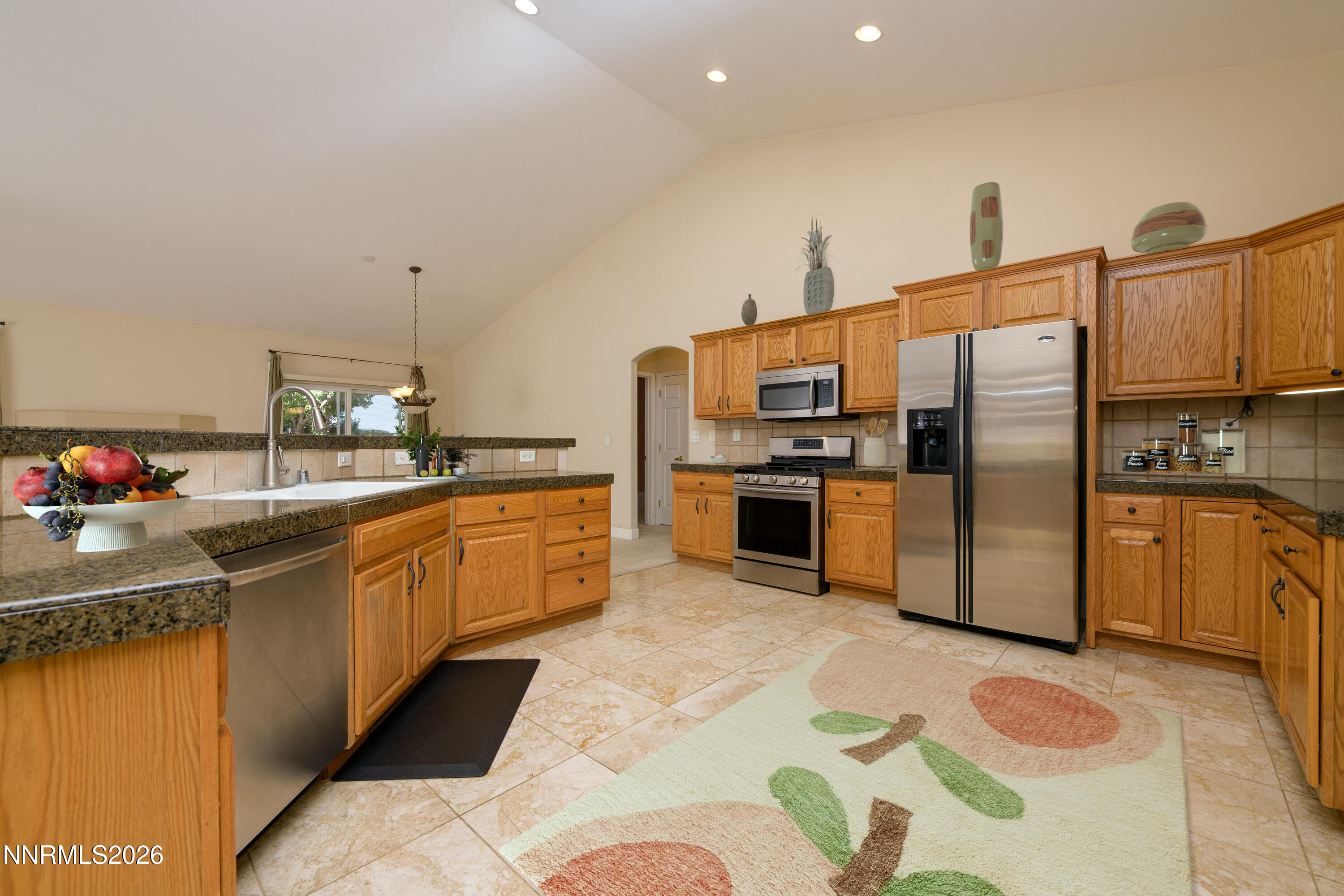 1482 Grendon Way Property Photo 12