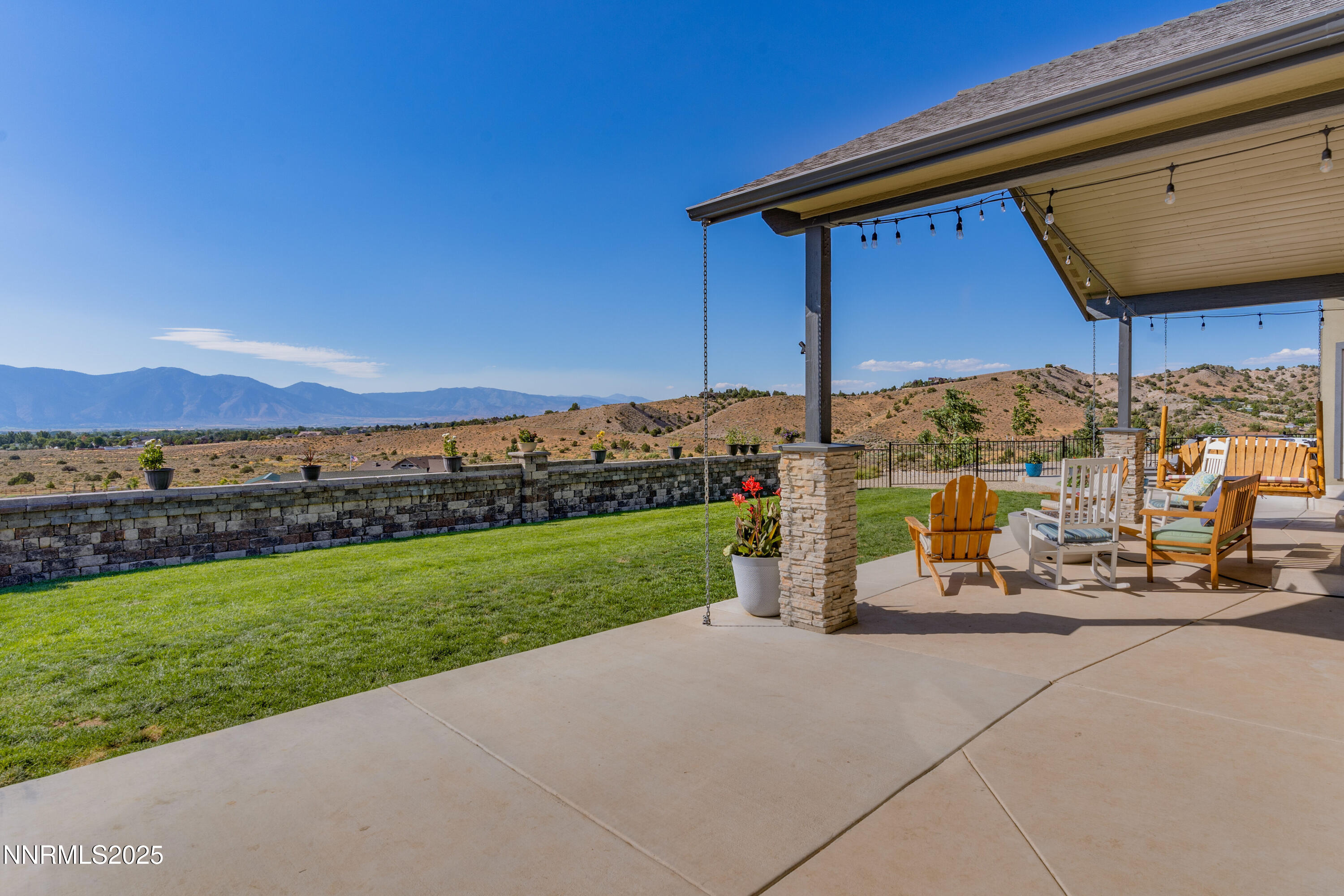 1281 Jo Lane Property Photo 5
