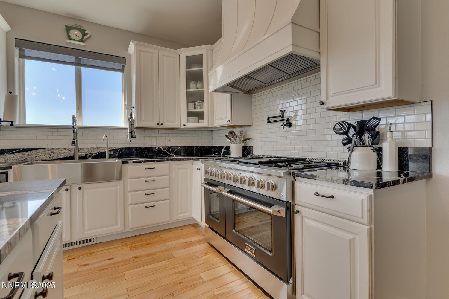 1281 Jo Lane Property Photo 23