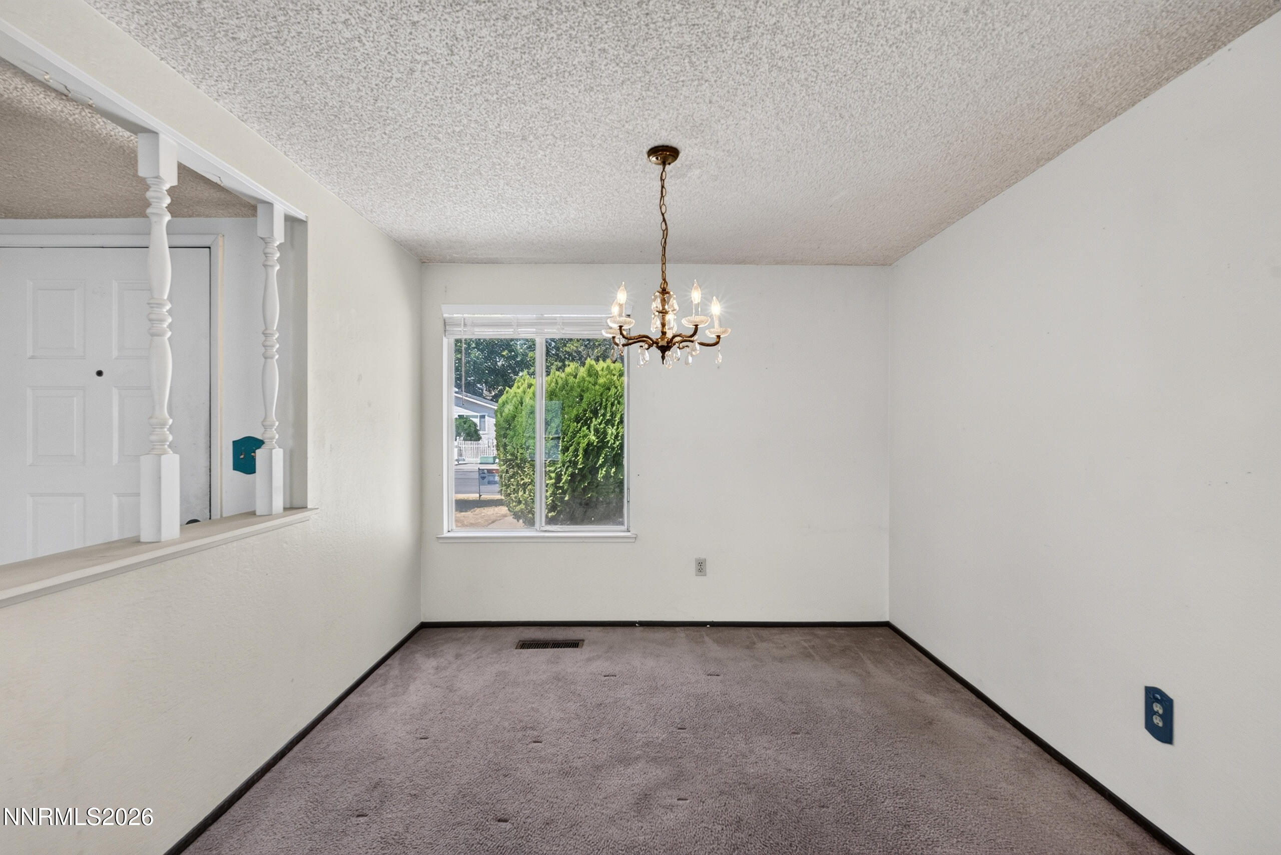 4490 Sierra Madre Drive Property Photo 3