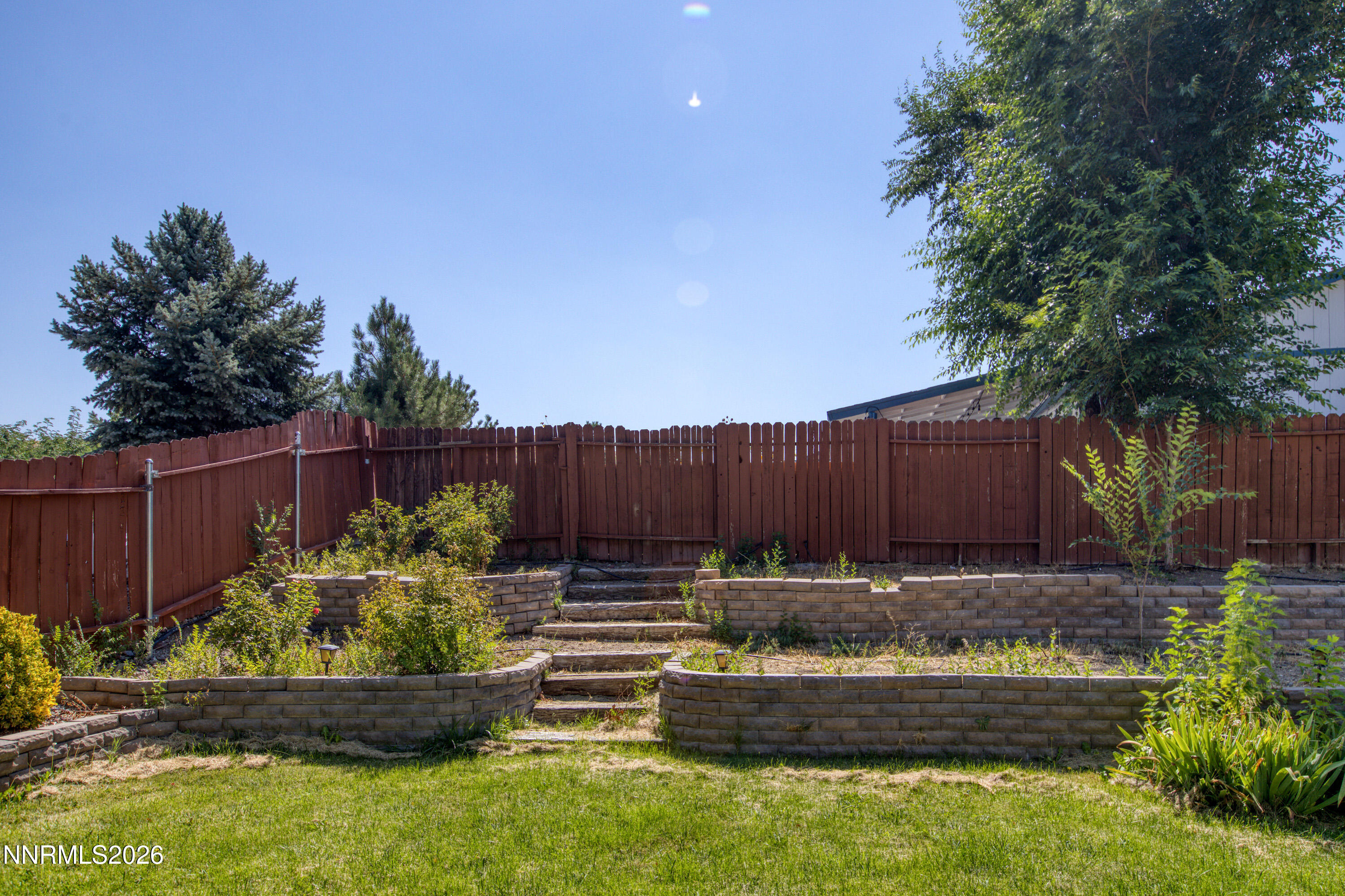 5689 Peach Court Property Photo 40