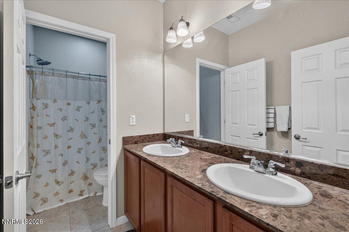 7325 Heritage Oaks Drive Property Photo 23