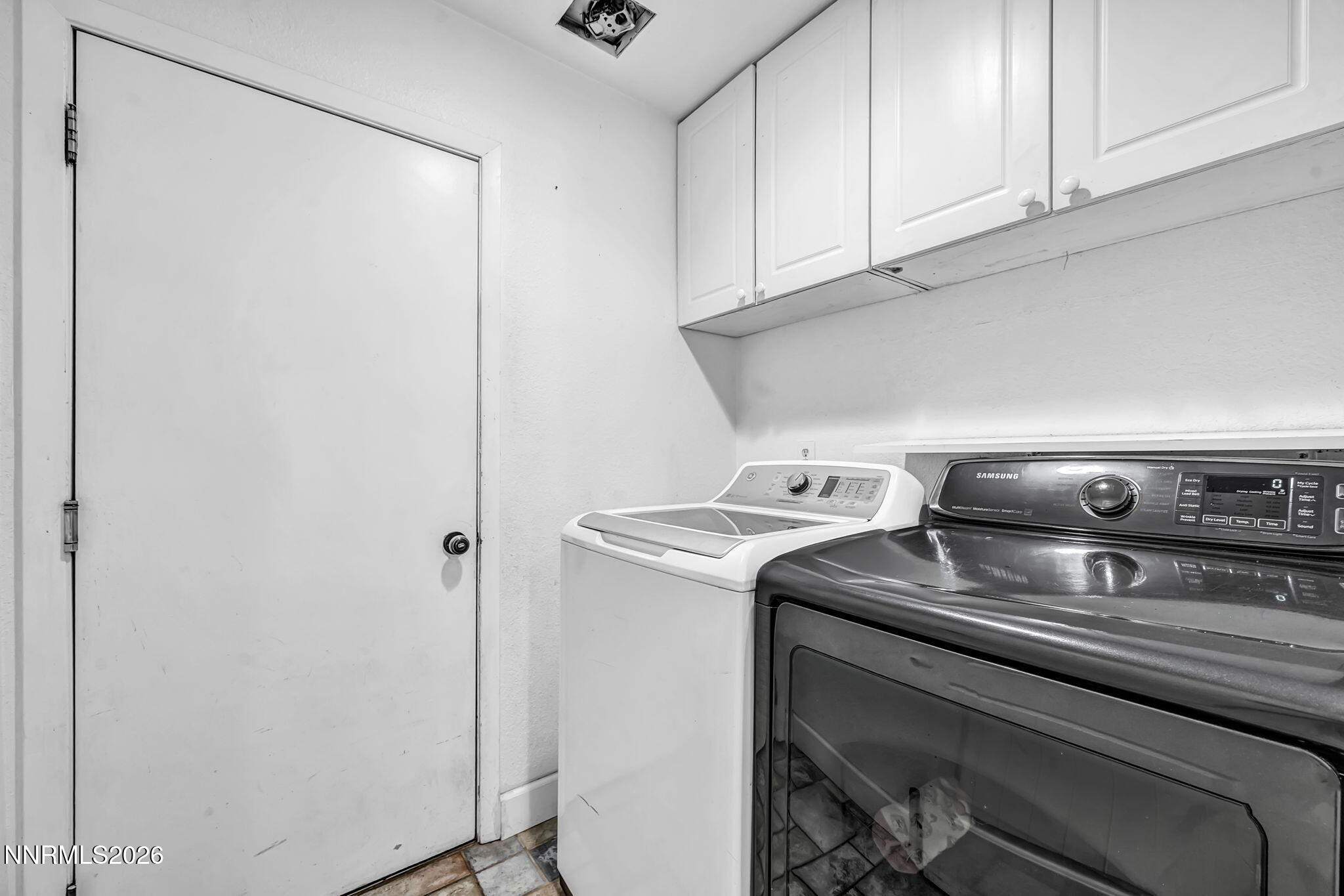 857 Lighthouse Court Property Photo 29