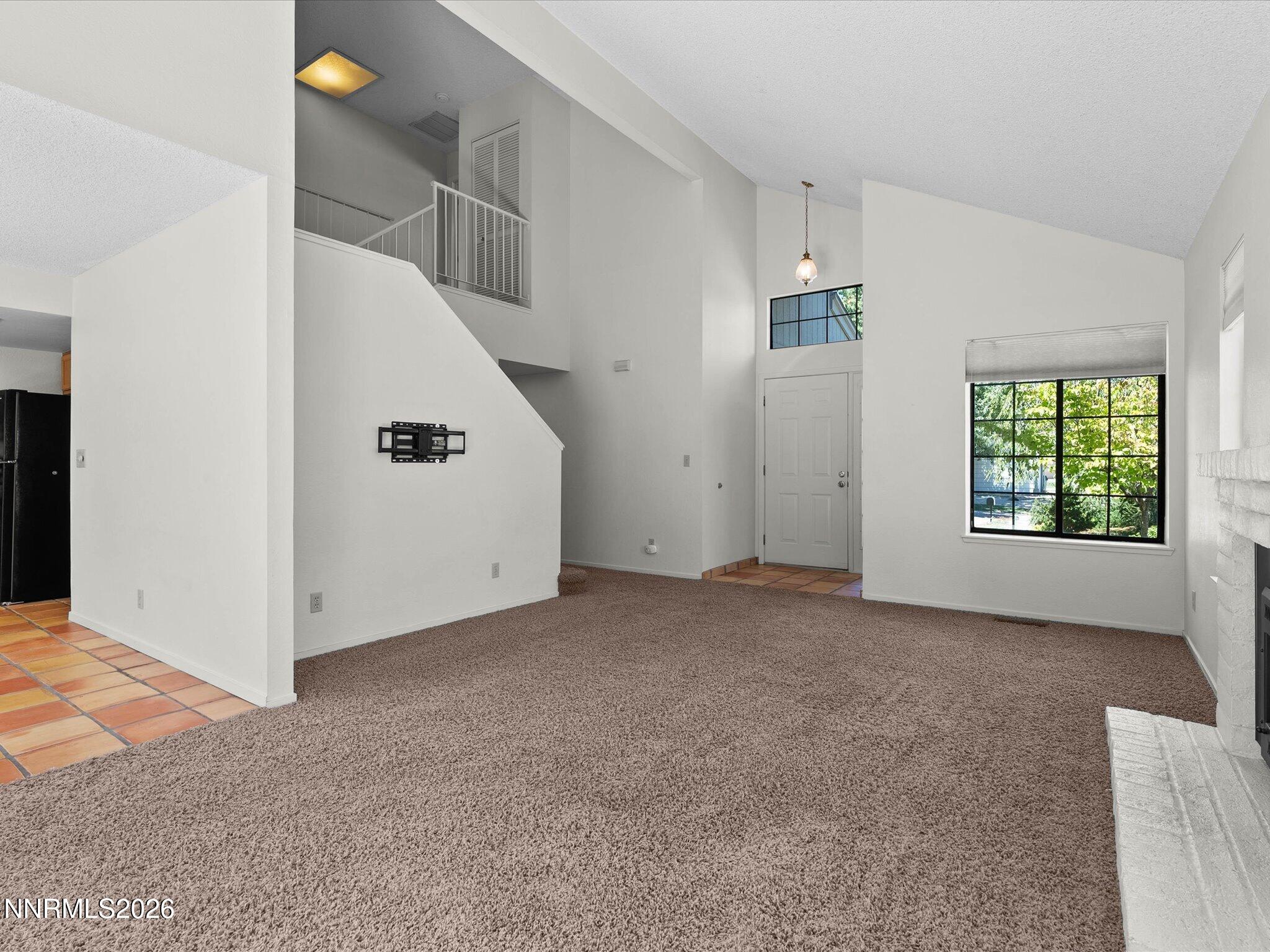 5966 Coyote Ridge Road Property Photo 6