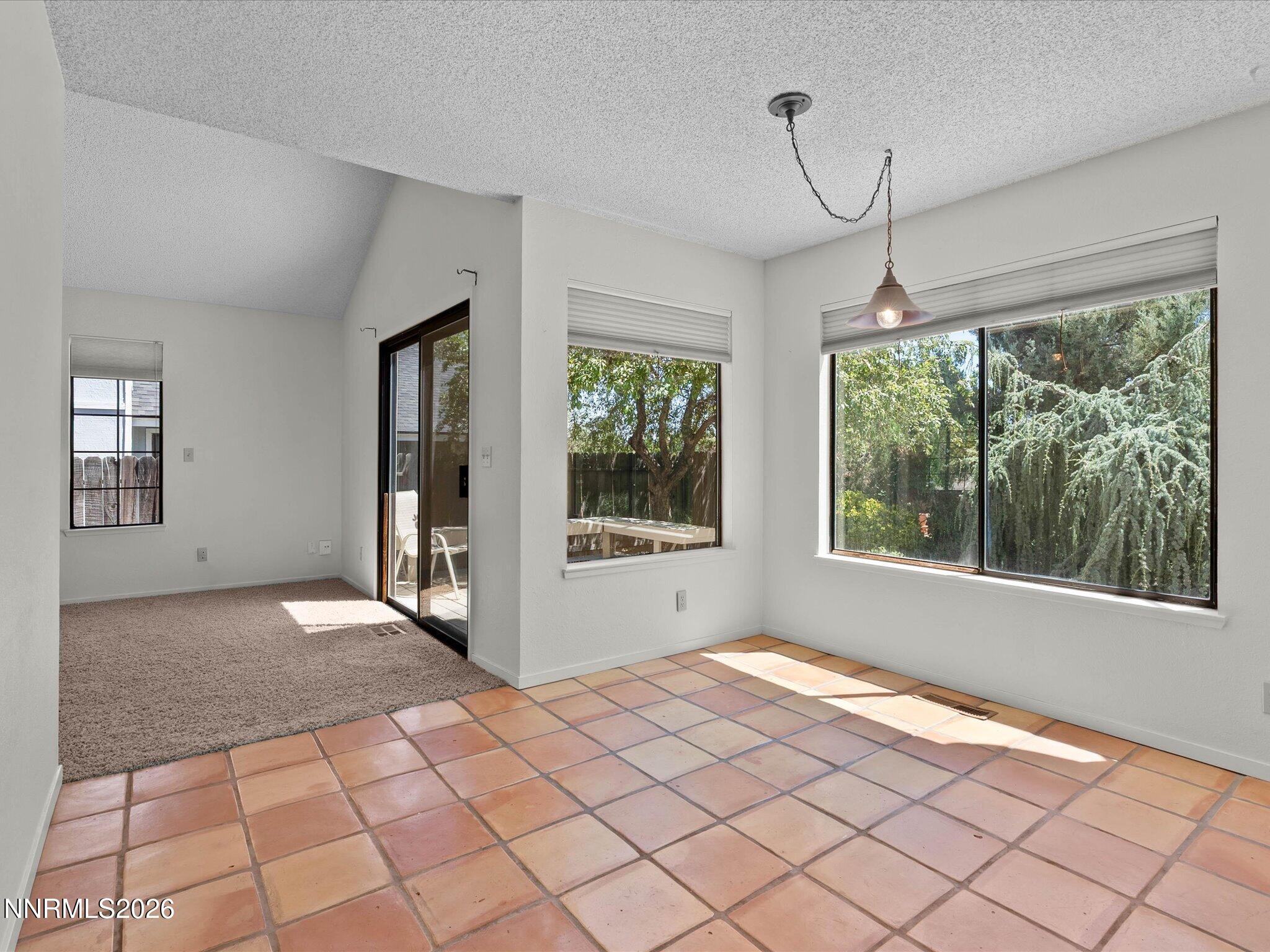 5966 Coyote Ridge Road Property Photo 9