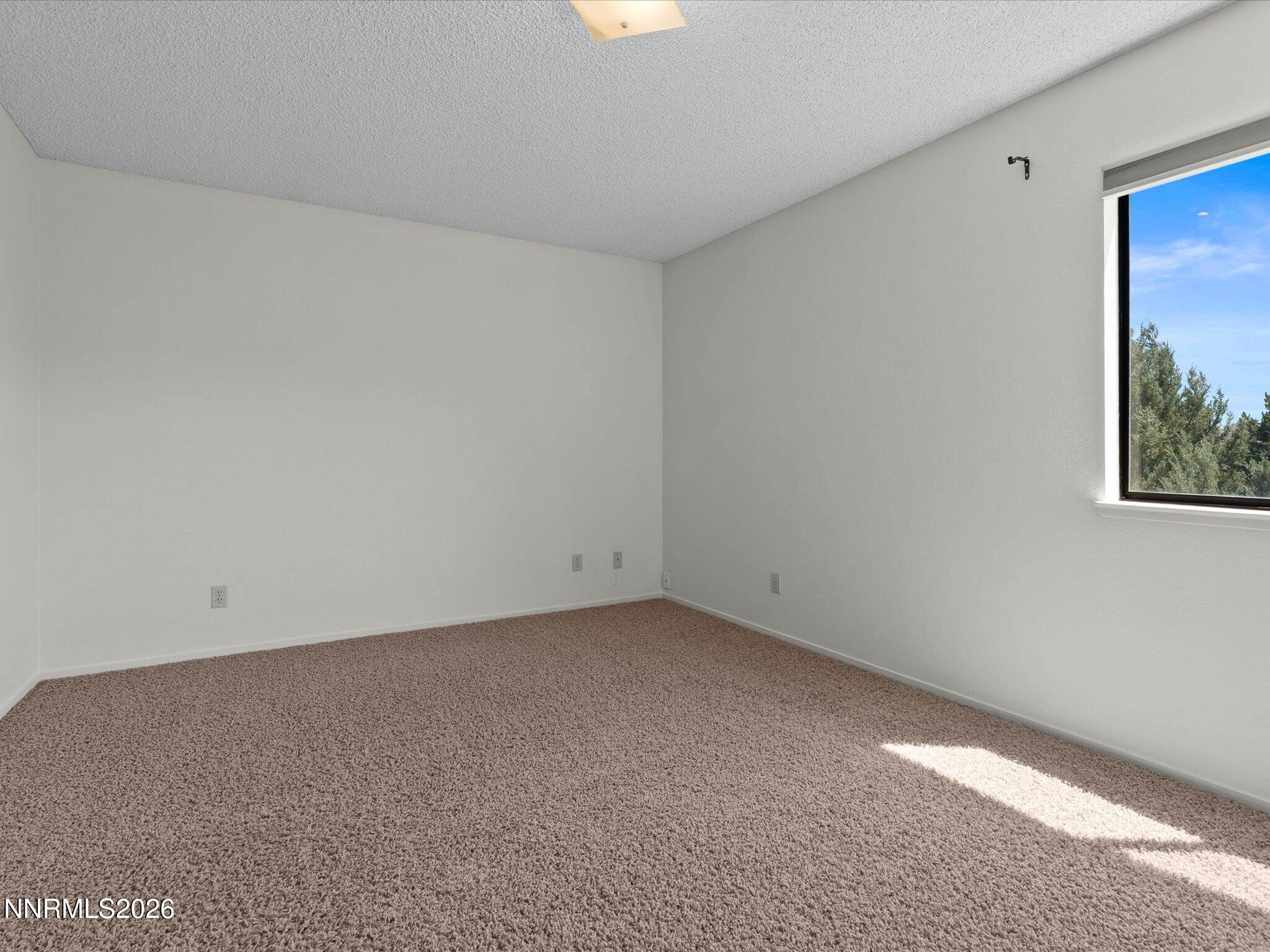 5966 Coyote Ridge Road Property Photo 18