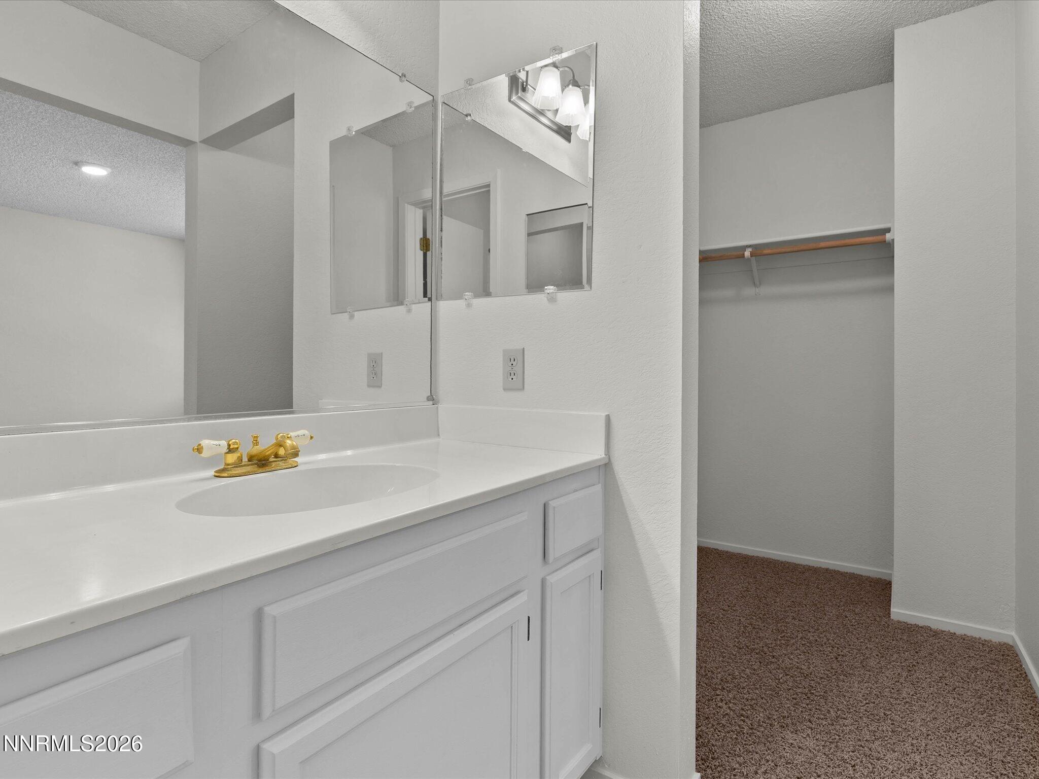 5966 Coyote Ridge Road Property Photo 27