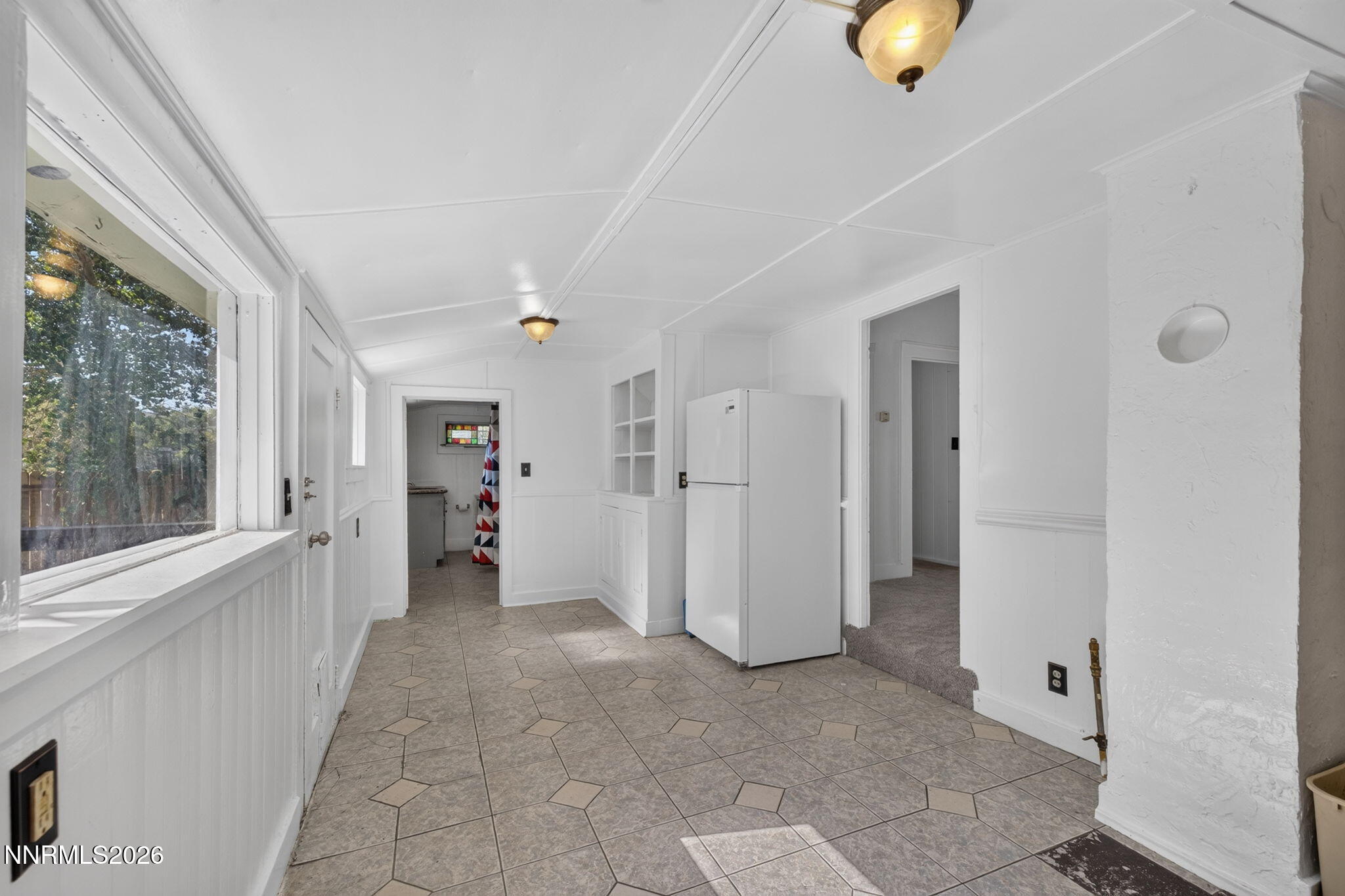 160 Gates Street Property Photo 10