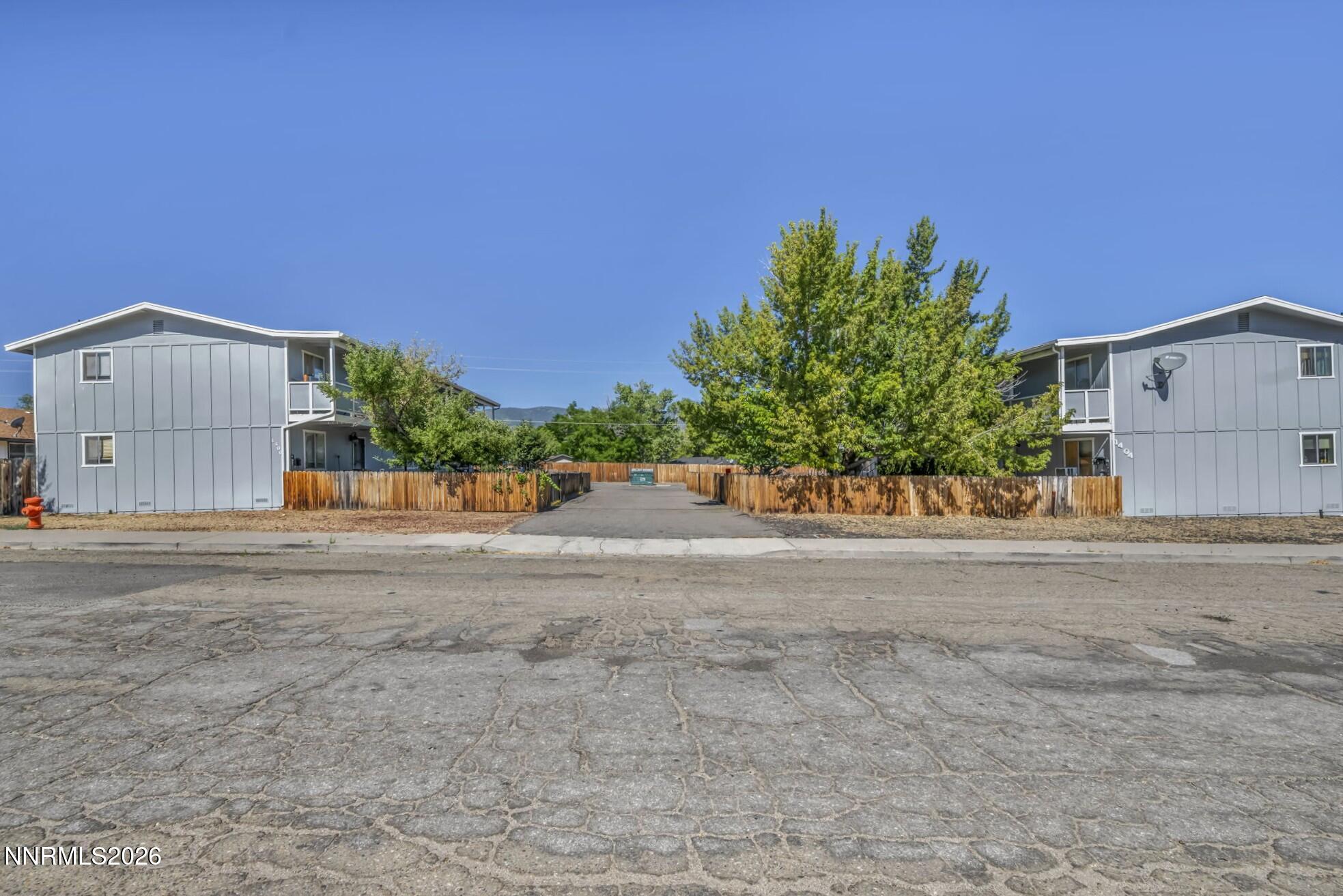 1400 N Edmonds Drive Property Photo 8