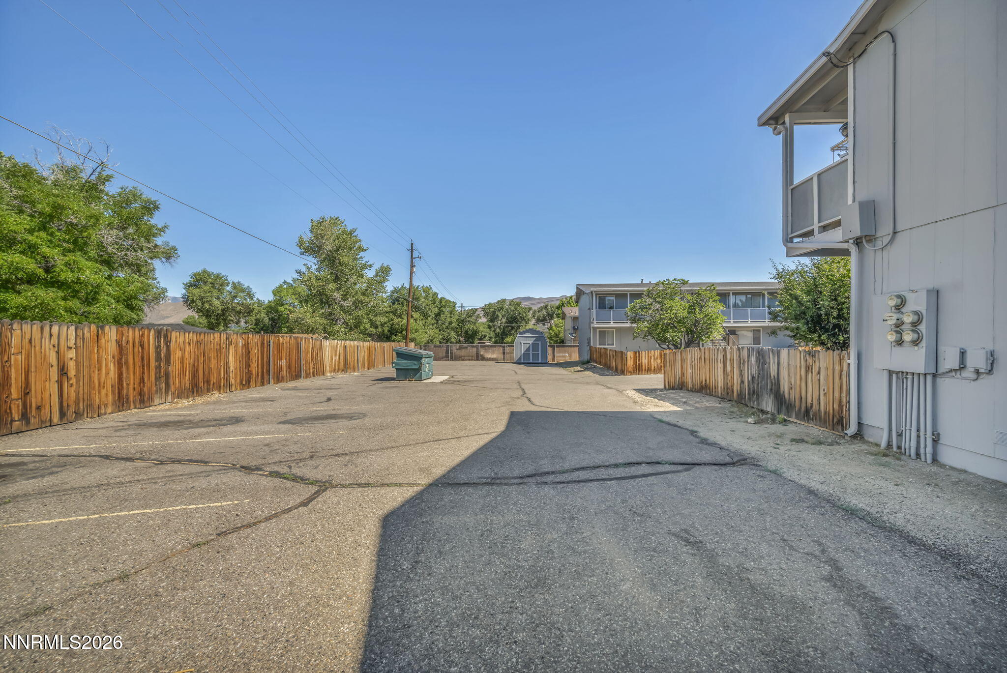 1400 N Edmonds Drive Property Photo 9