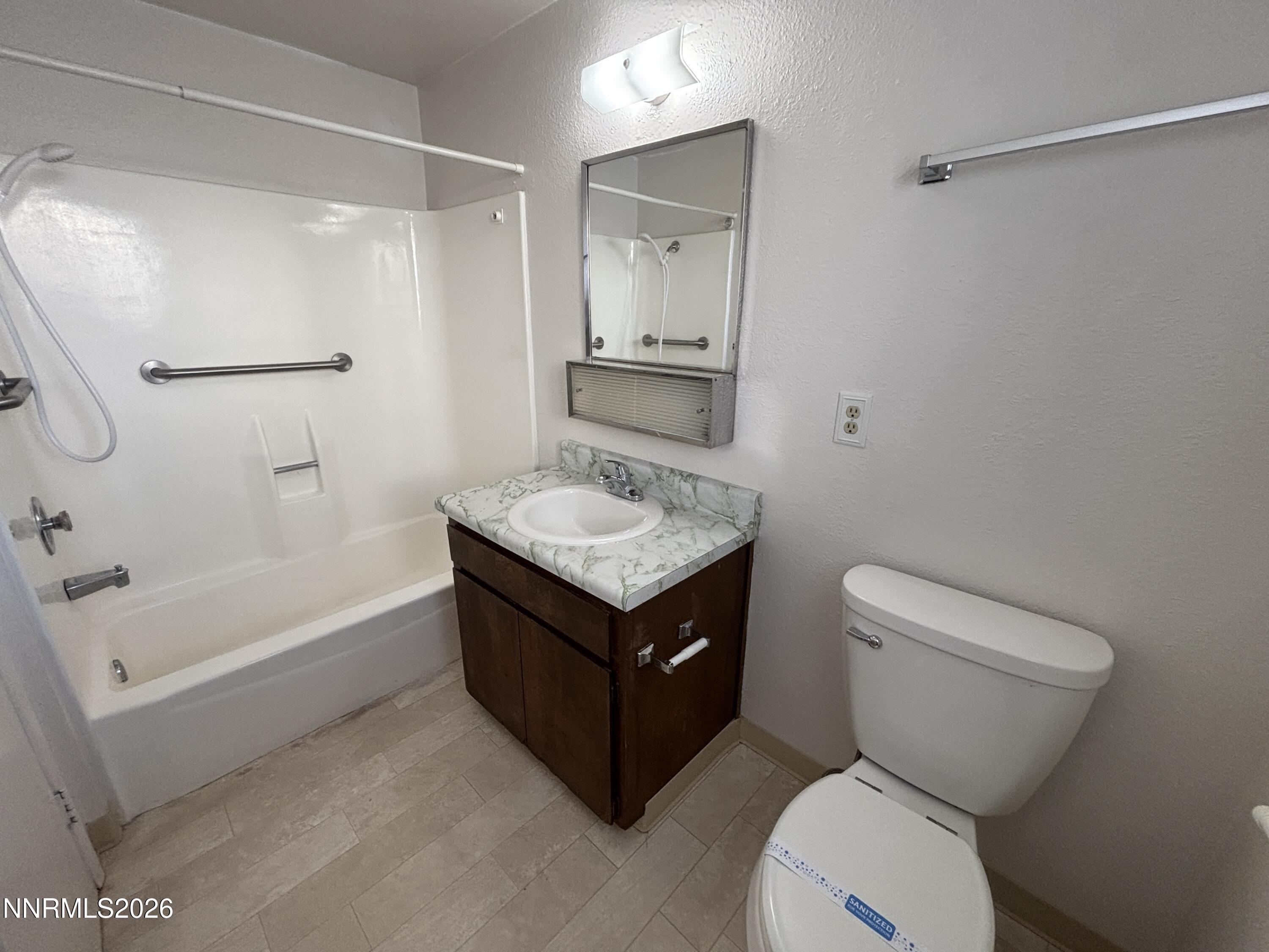 1400 N Edmonds Drive Property Photo 15